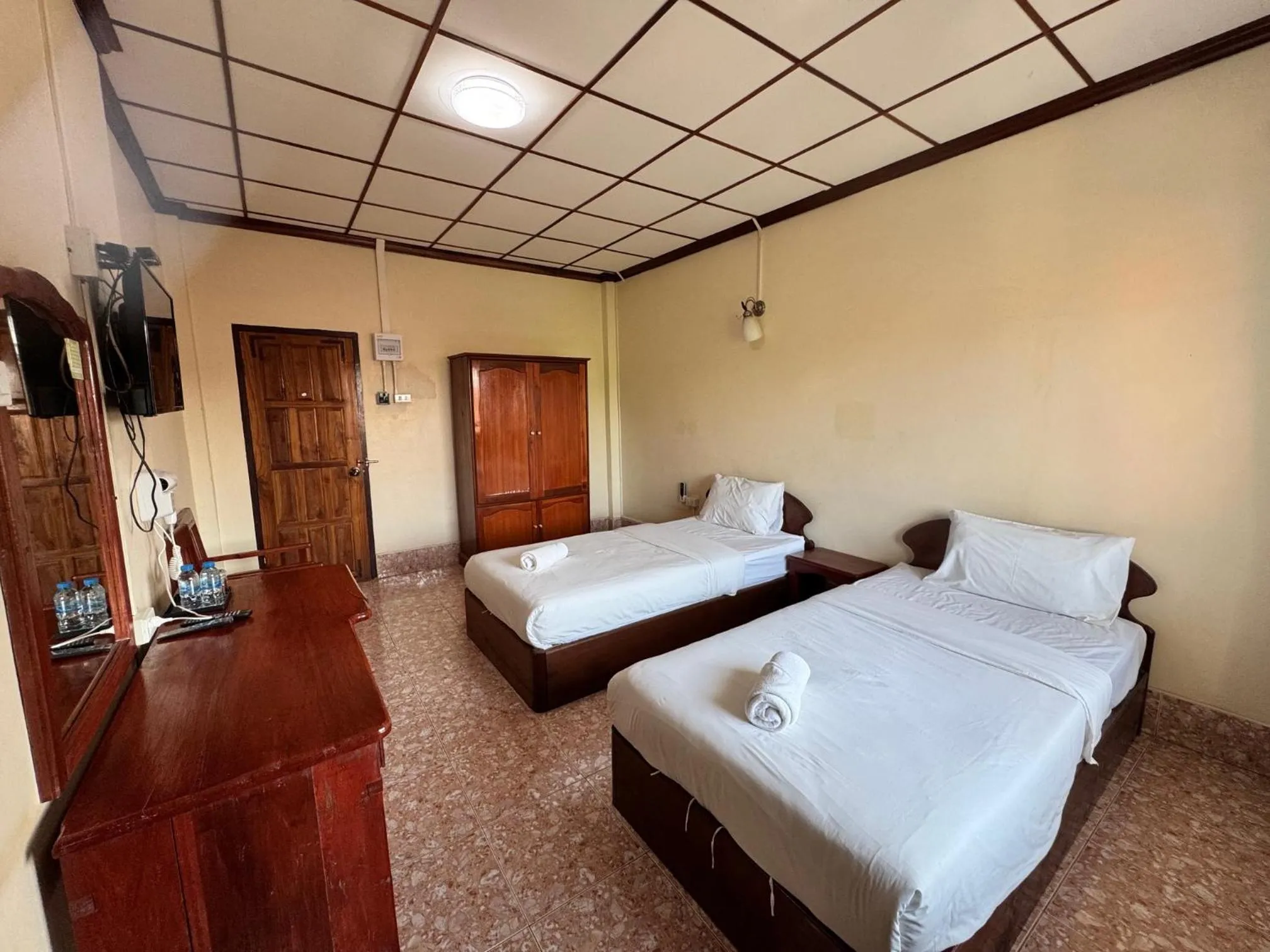 Bed in Phaythavone Hotel