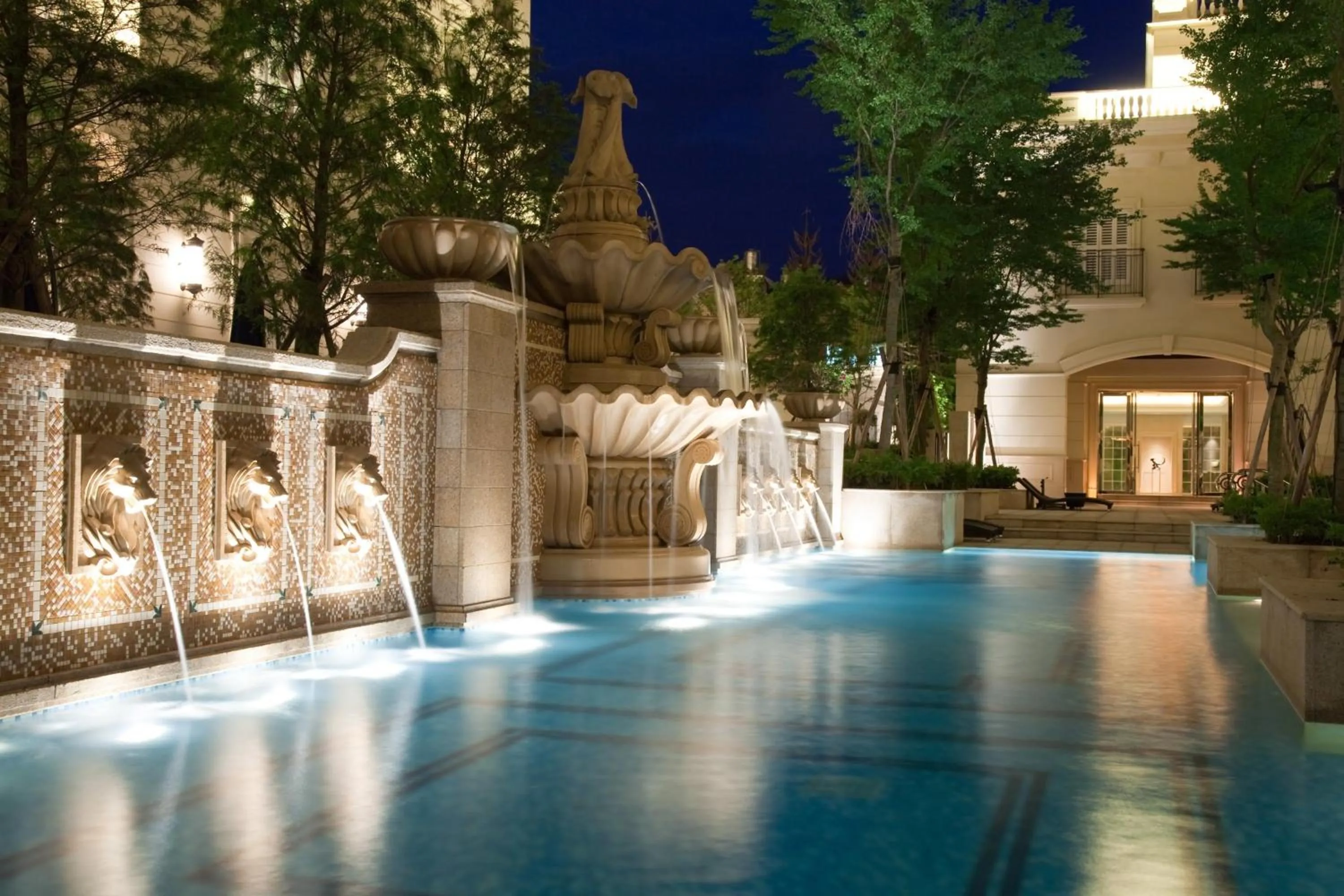 Property building in RSL Cold & Hot Springs Resort Suao