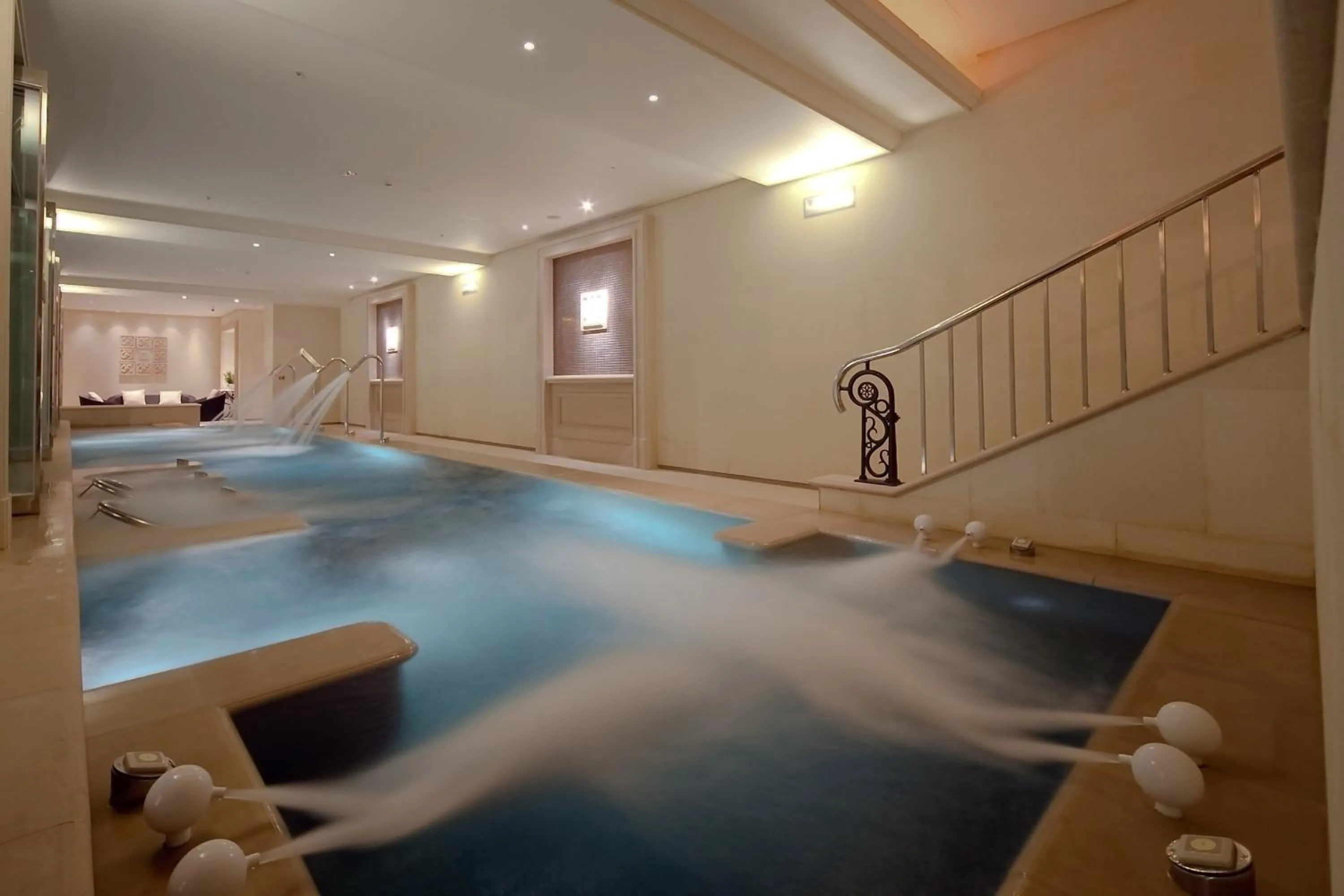 Swimming pool in RSL Cold & Hot Springs Resort Suao