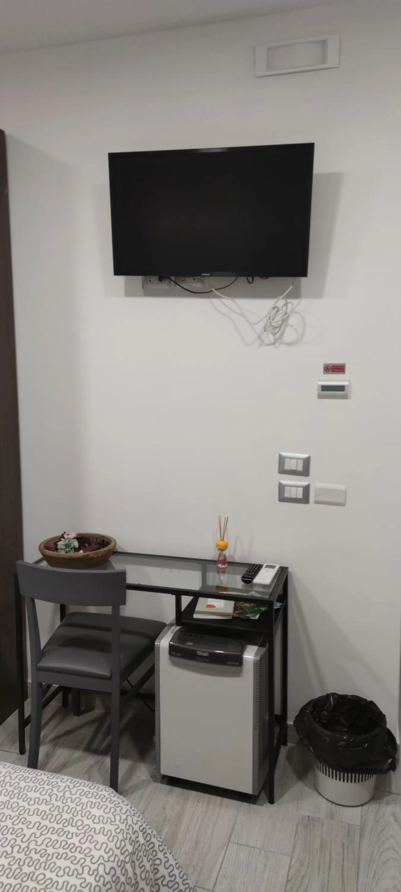 TV and multimedia in Guest House Via Milano