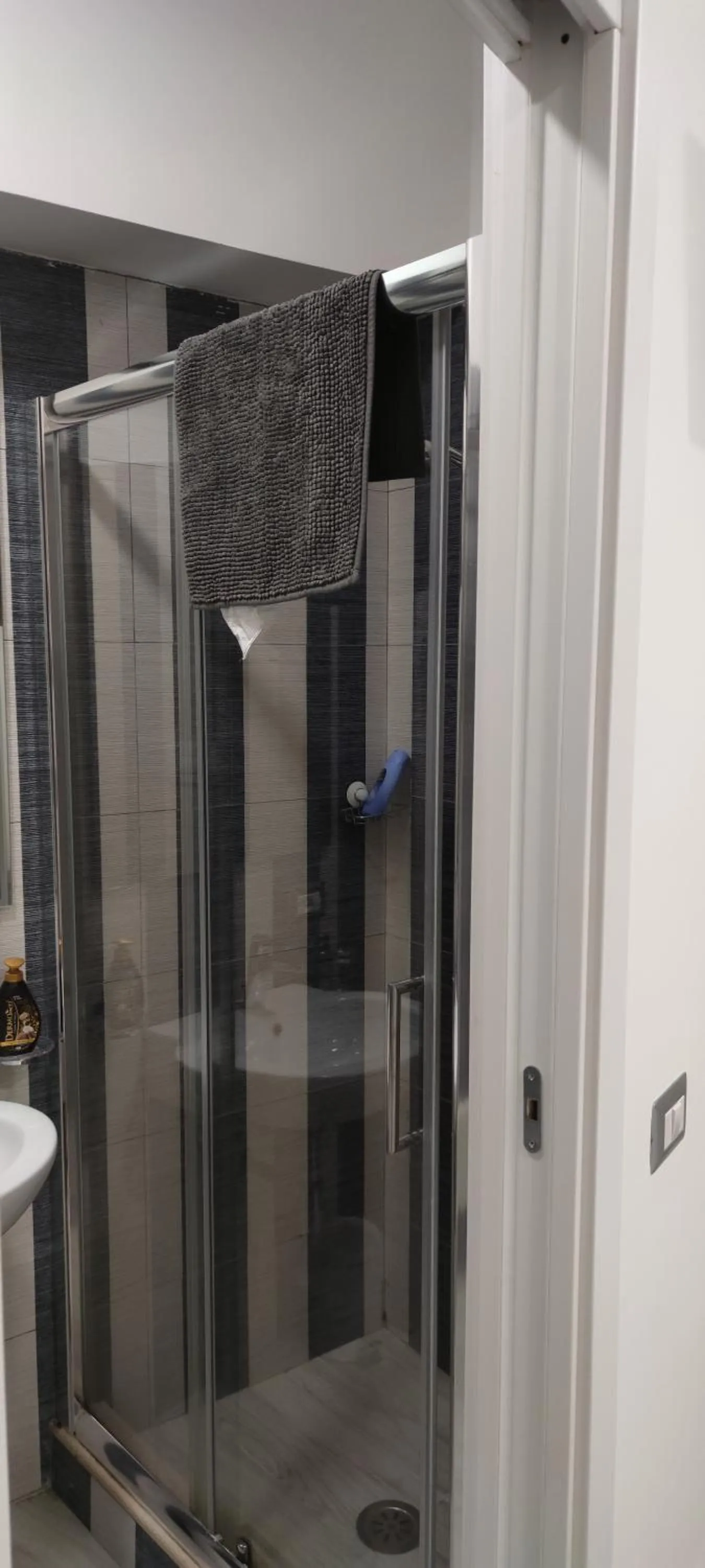 Bathroom in Guest House Via Milano