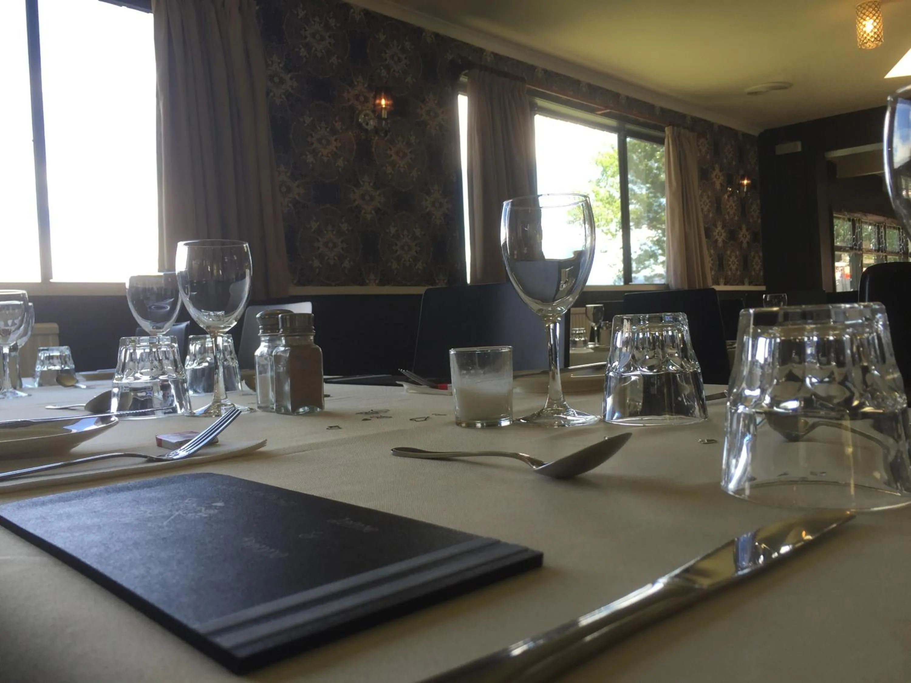 Restaurant/places to eat in Siesta Villa