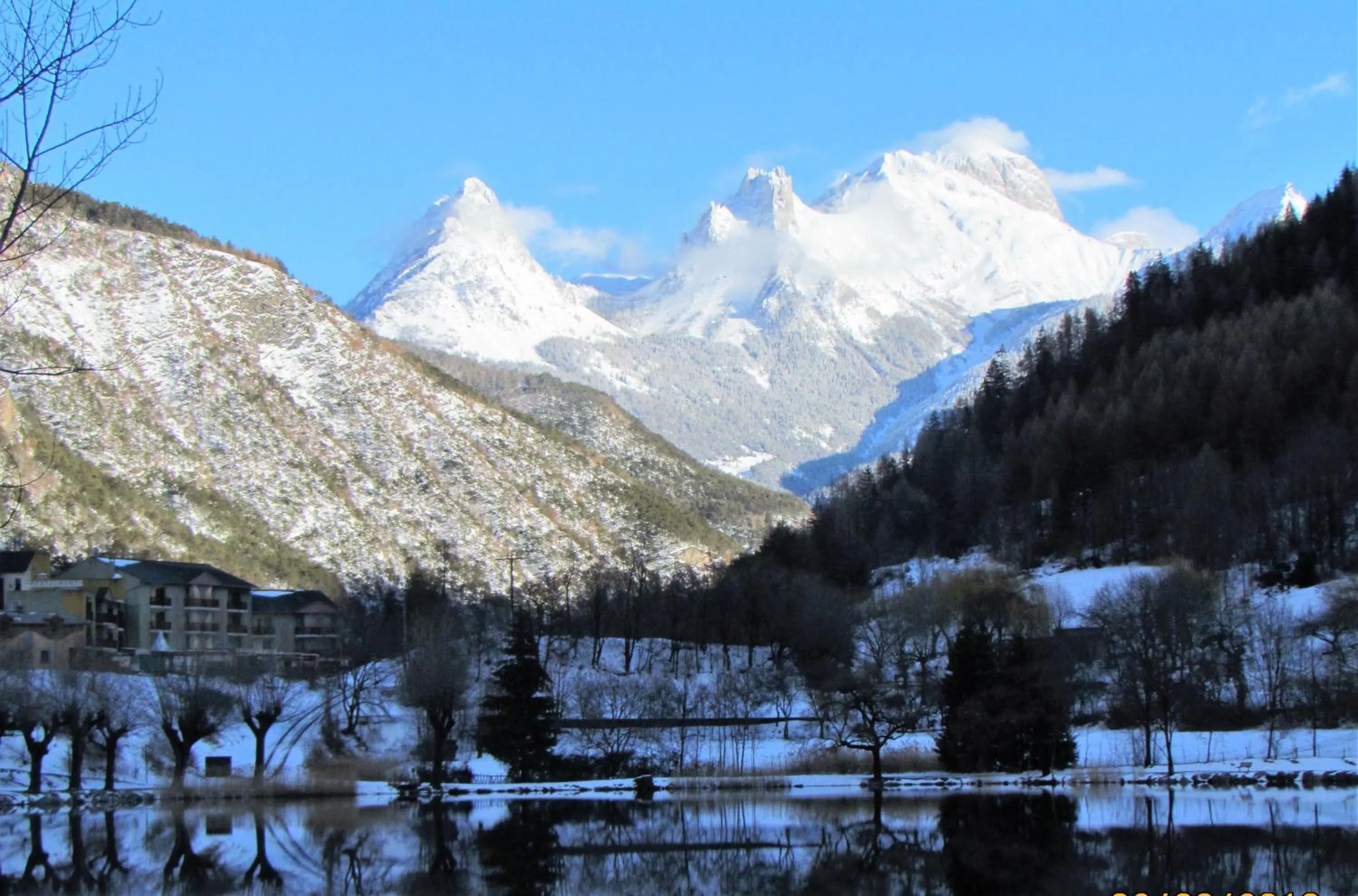 Property building in Hotel-Restaurant La Lauzétane