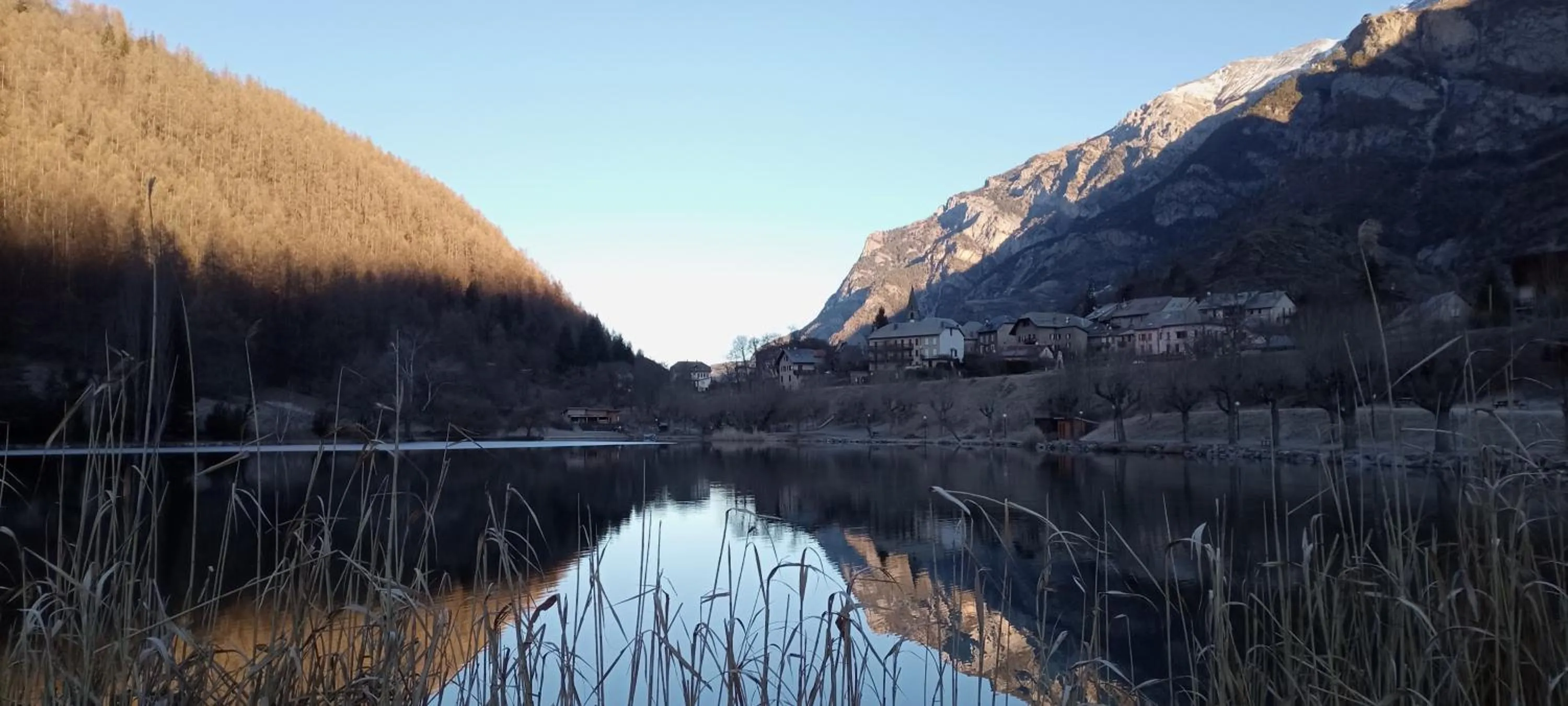 Natural landscape in Hotel-Restaurant La Lauzétane