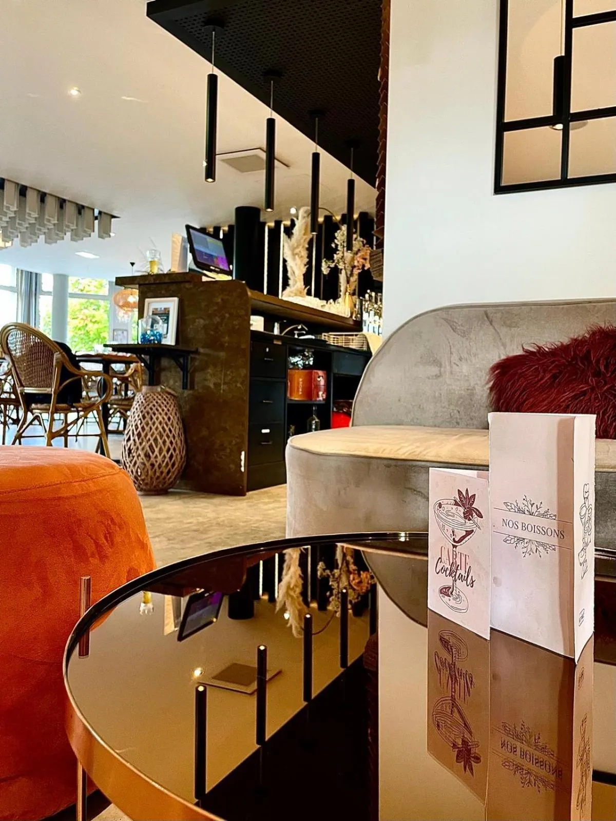 Restaurant/places to eat in Kyriad Chartres