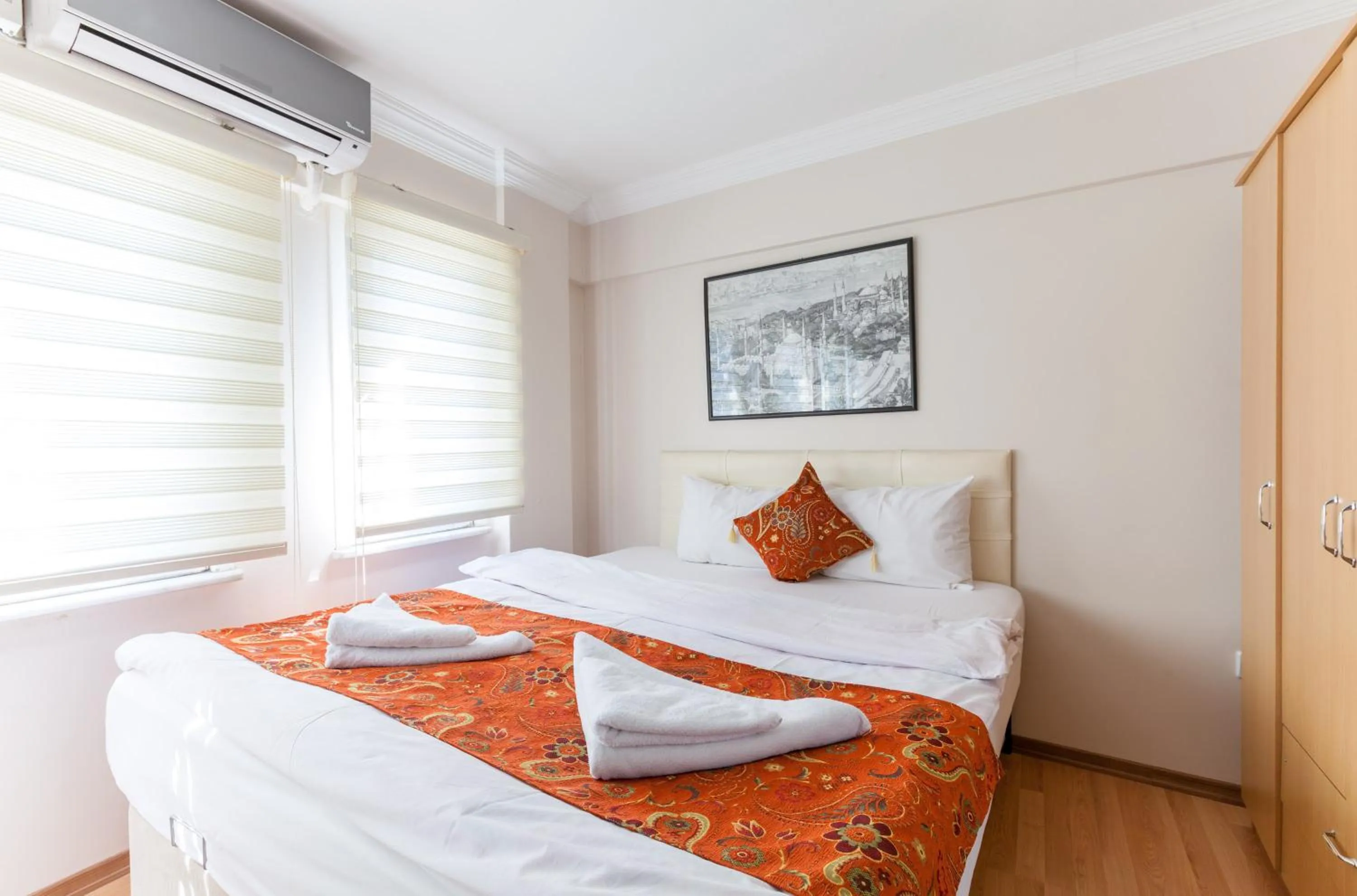 bunk bed, Bed in Sultan Apartments