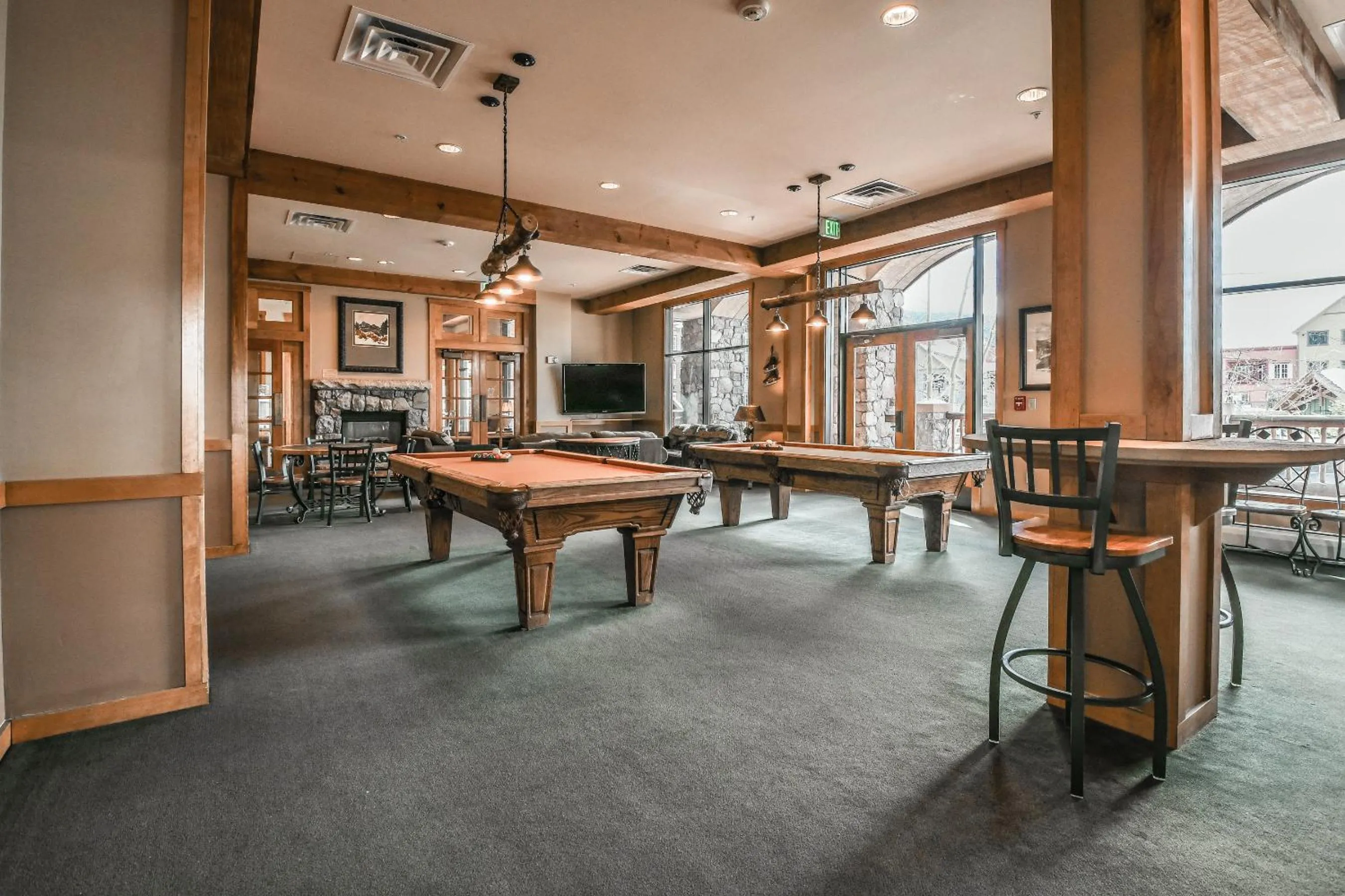 Buffalo Lodge 8327 by SummitCove Lodging