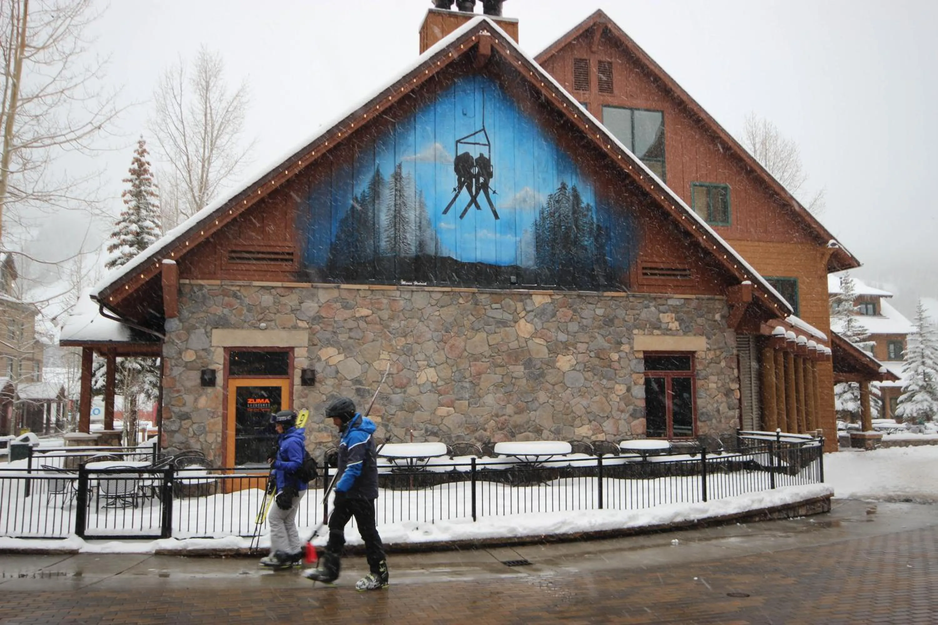 Buffalo Lodge 8327 by SummitCove Lodging