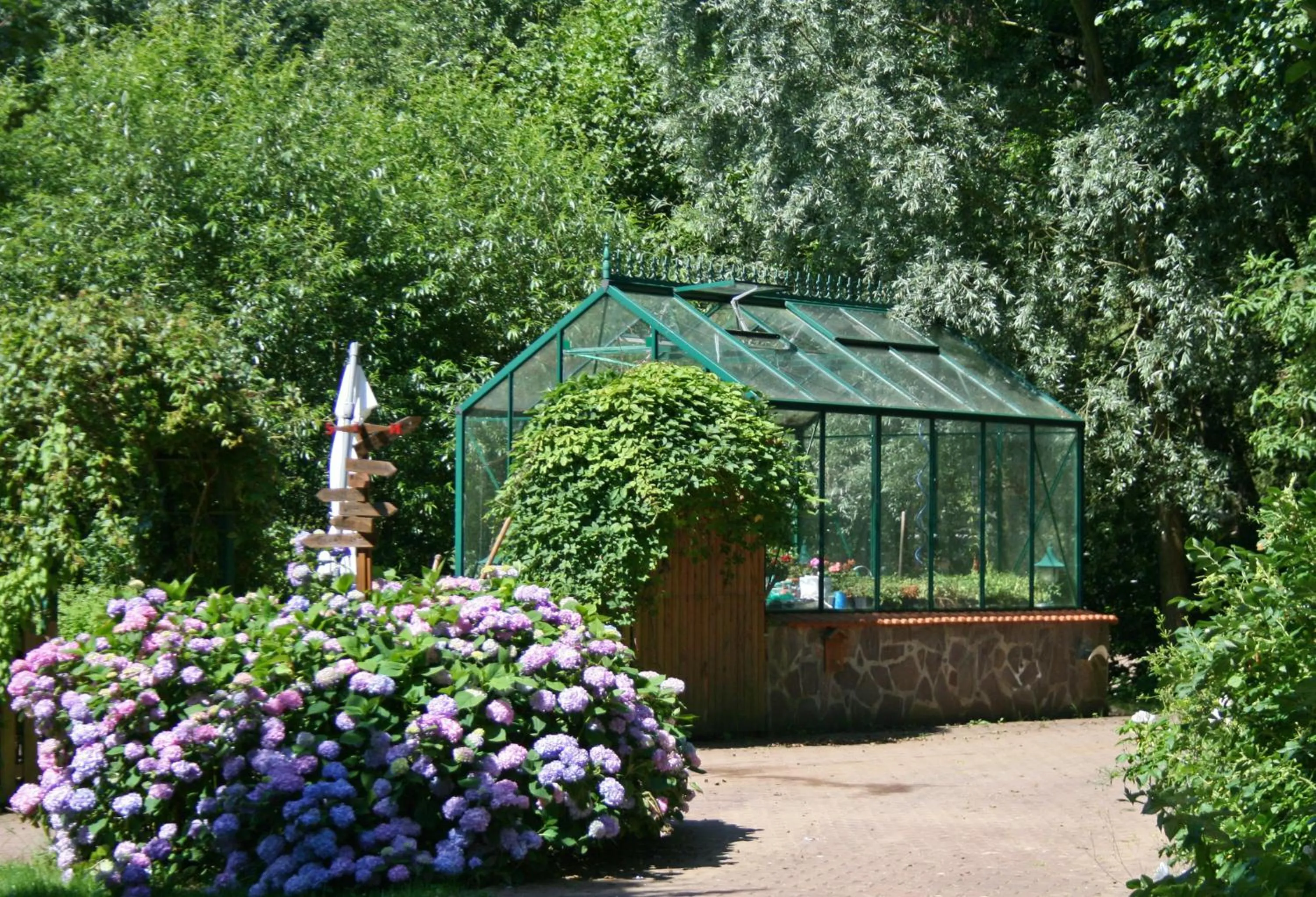 Garden, Property Building in SaarlandTraum Weihermühle