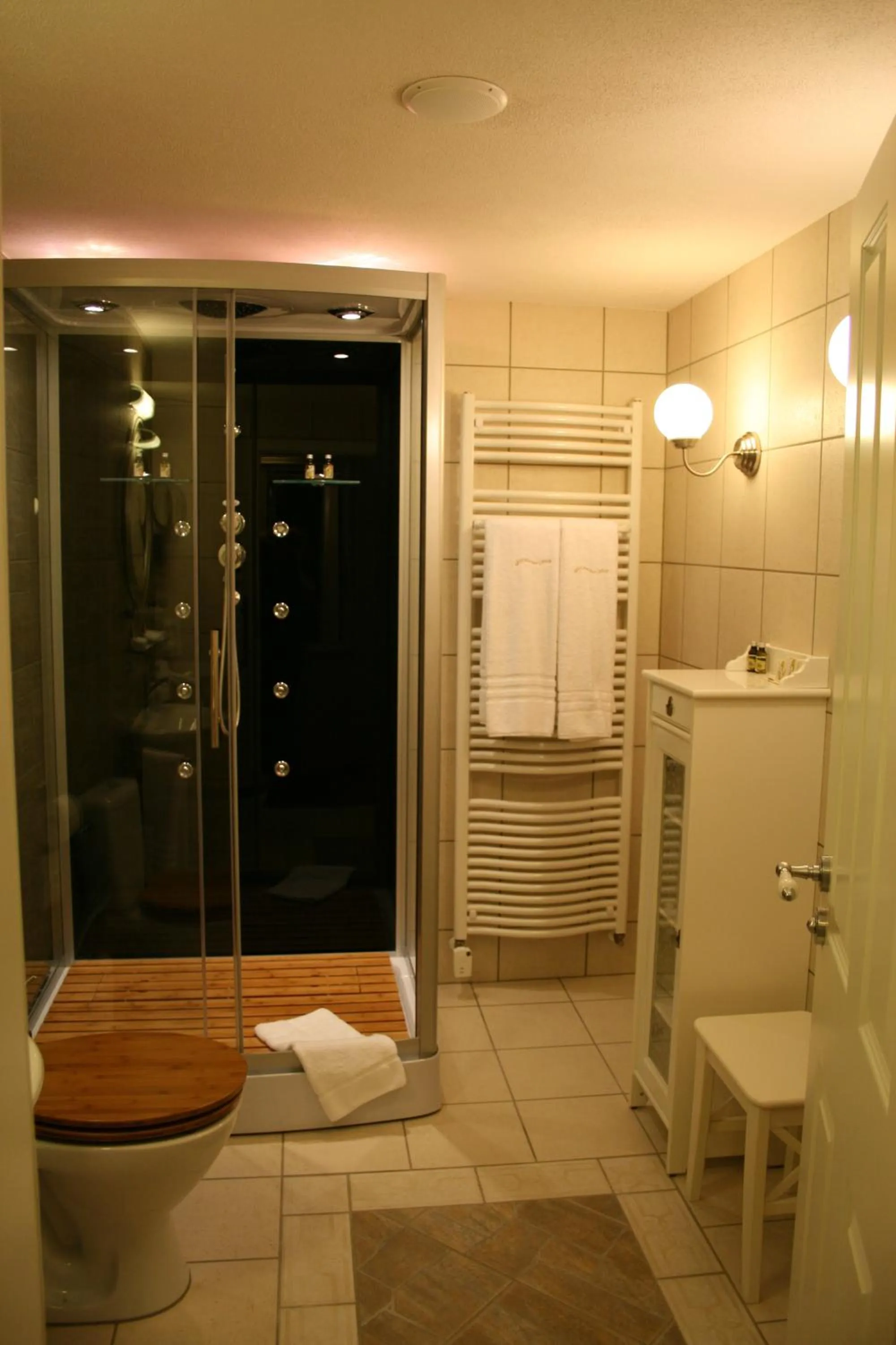 Bathroom in SaarlandTraum Weihermühle