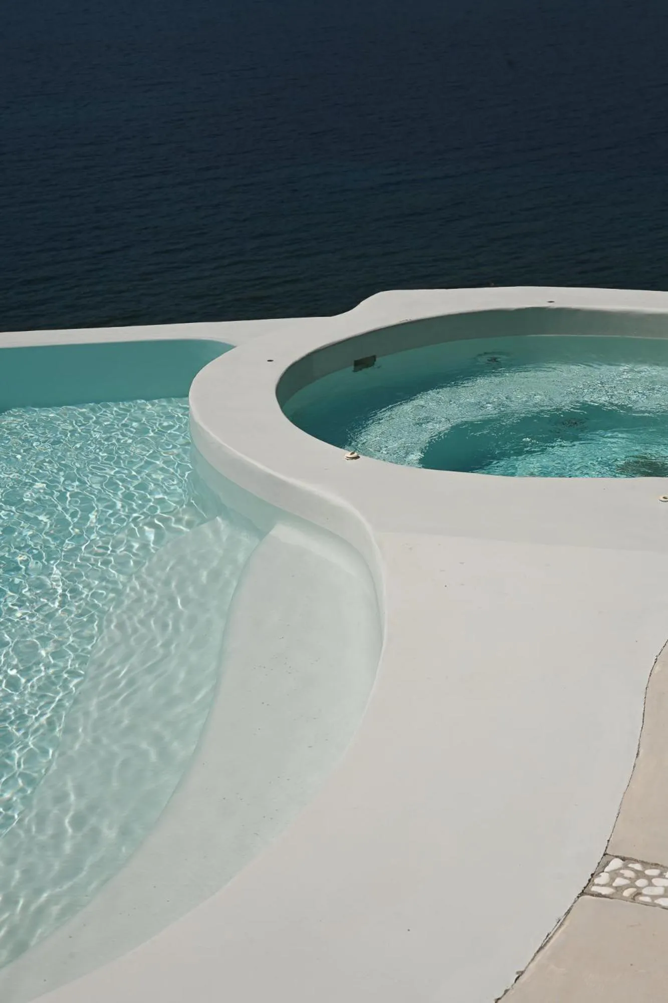Hot Tub in Mykonos Pantheon