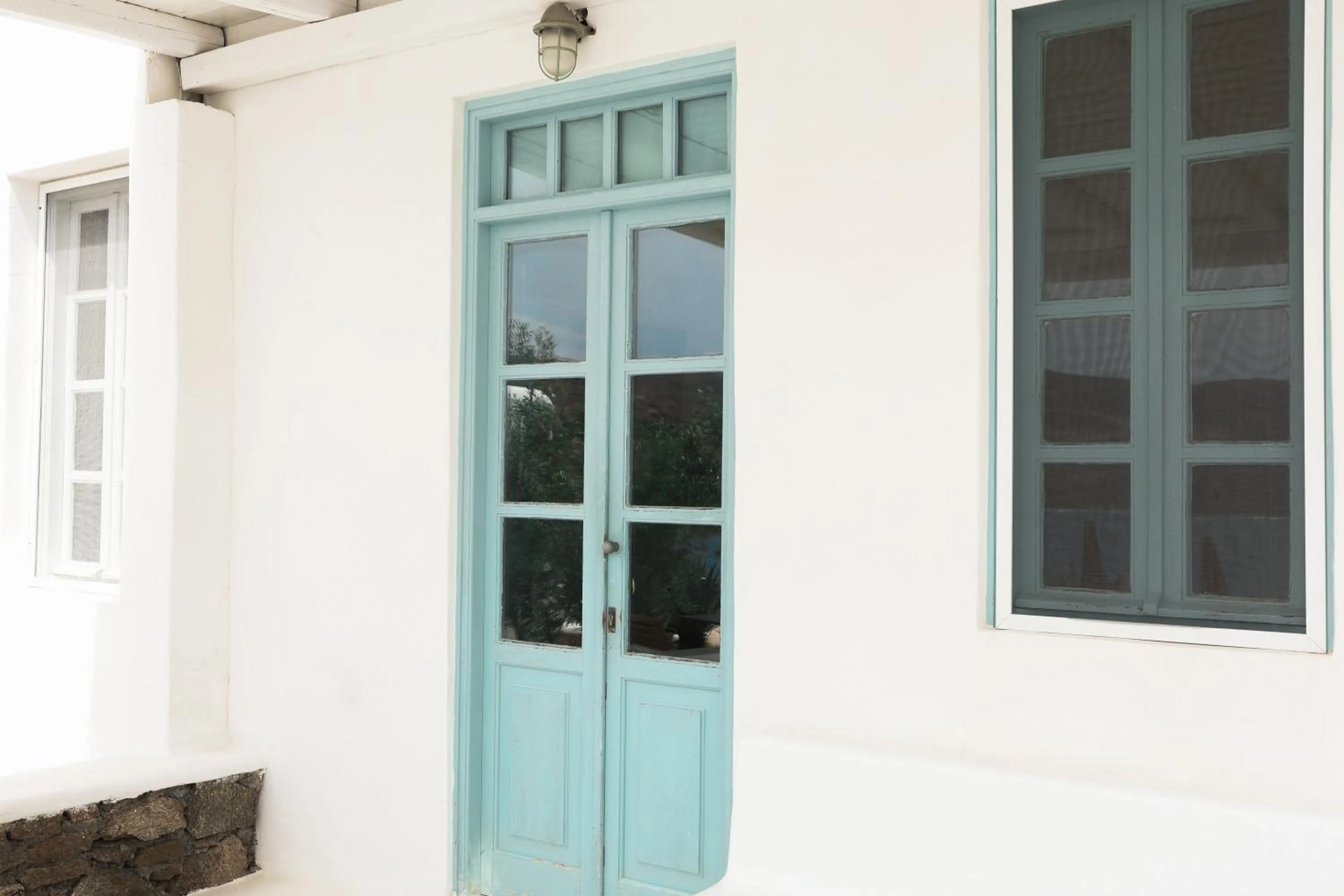 Property building in Mykonos Pantheon