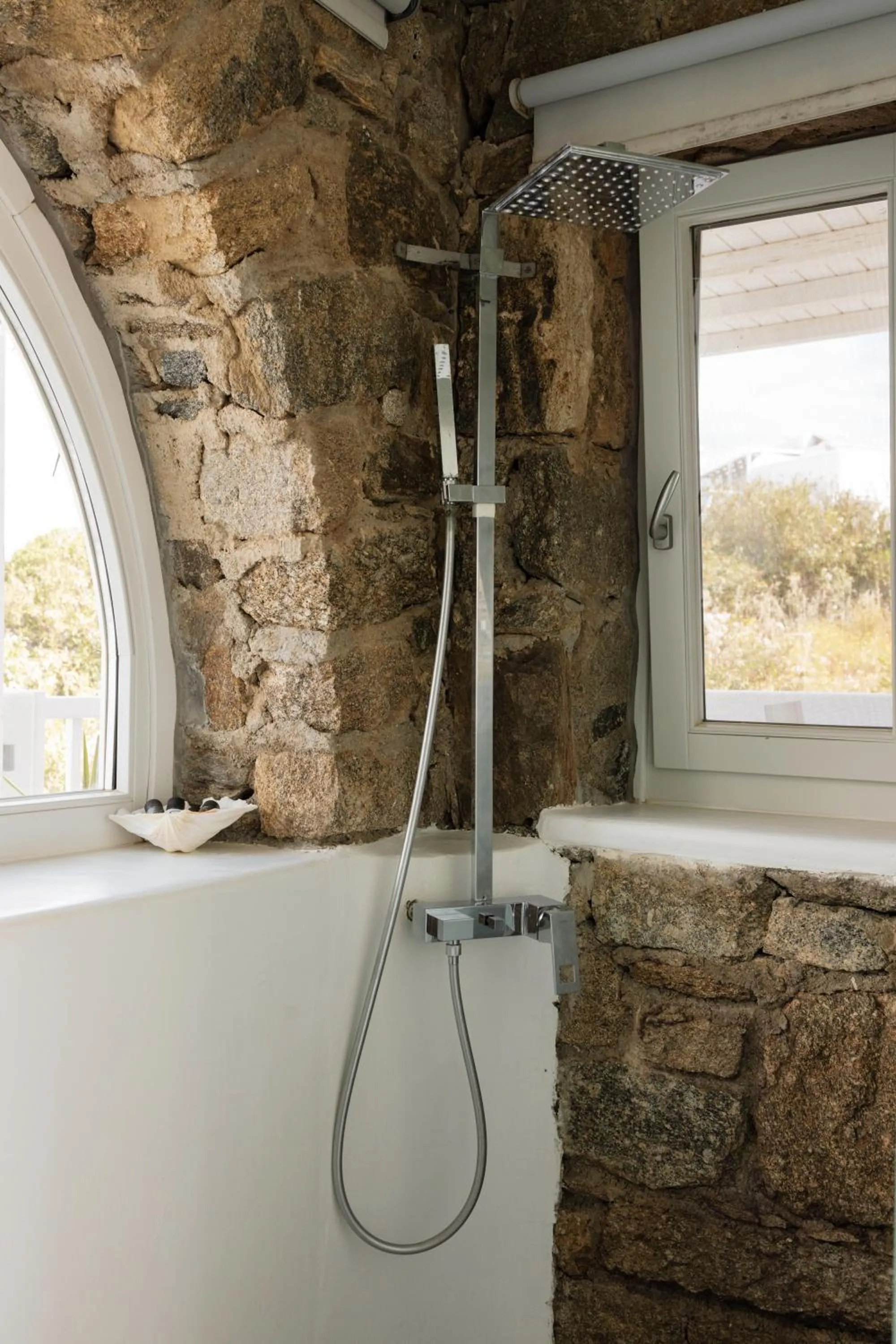 Bathroom in Mykonos Pantheon