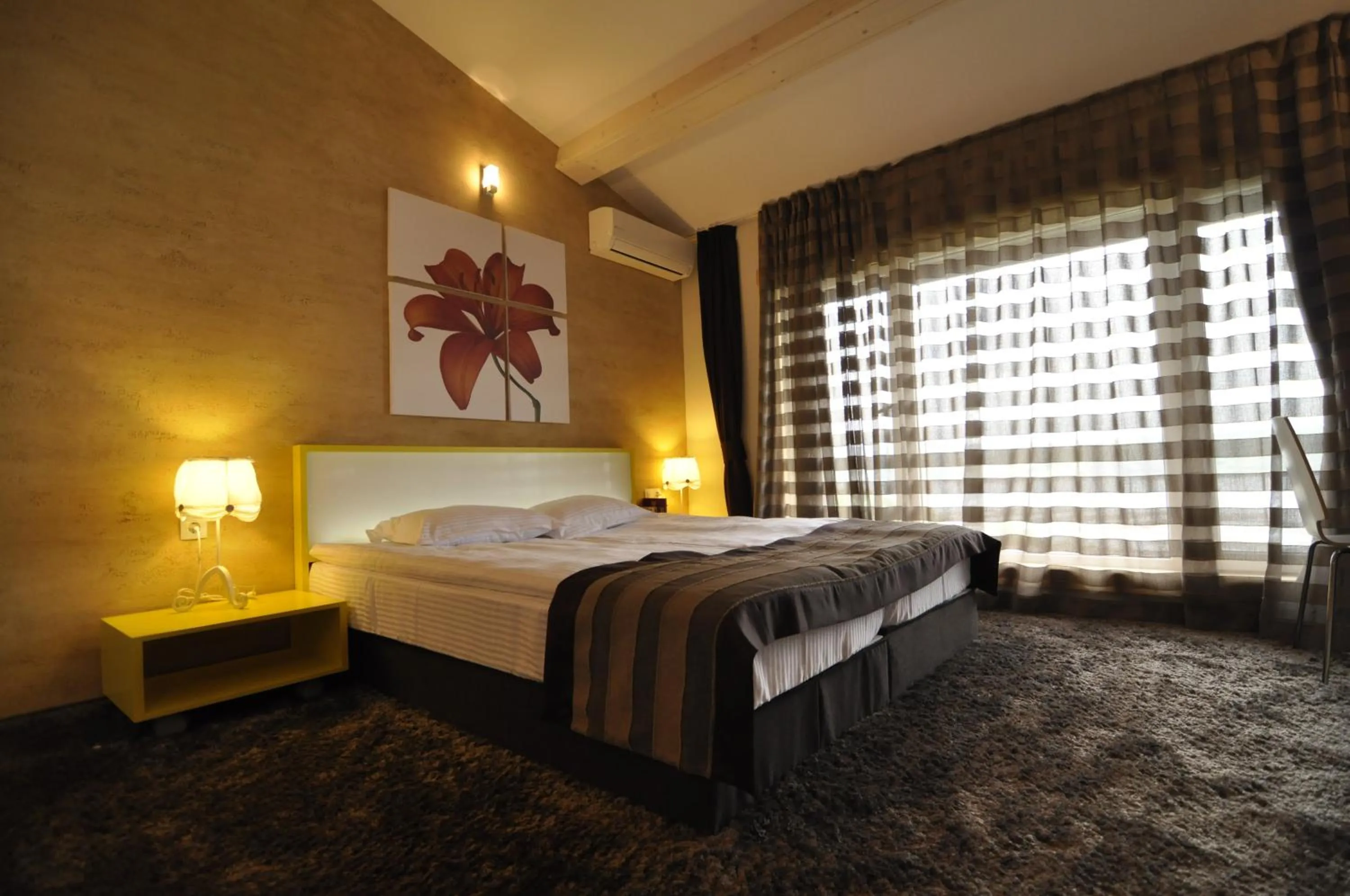 Bedroom, Bed in Aparthotel Seasons Glavatarski Han