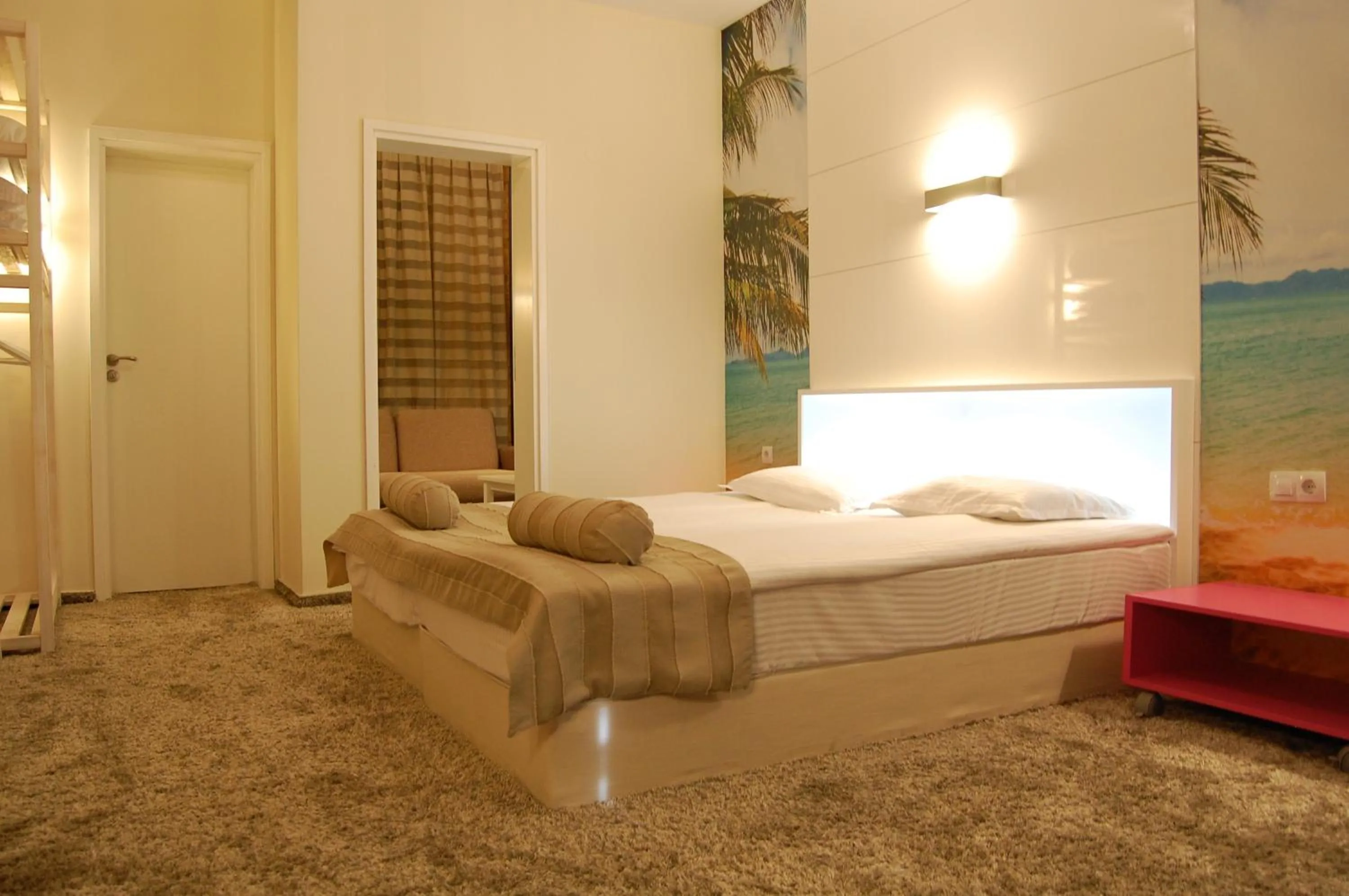 Bedroom, Bed in Aparthotel Seasons Glavatarski Han