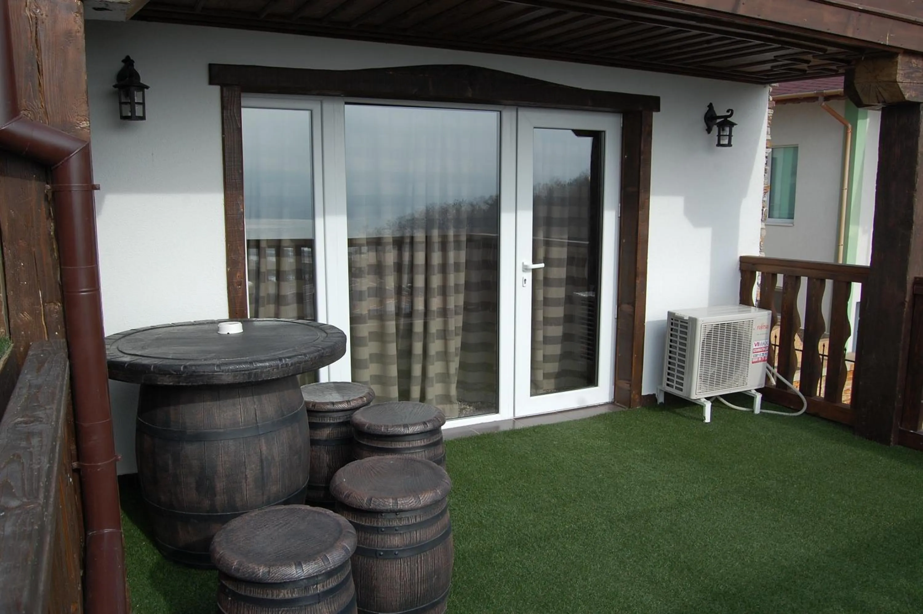 Balcony/Terrace in Aparthotel Seasons Glavatarski Han