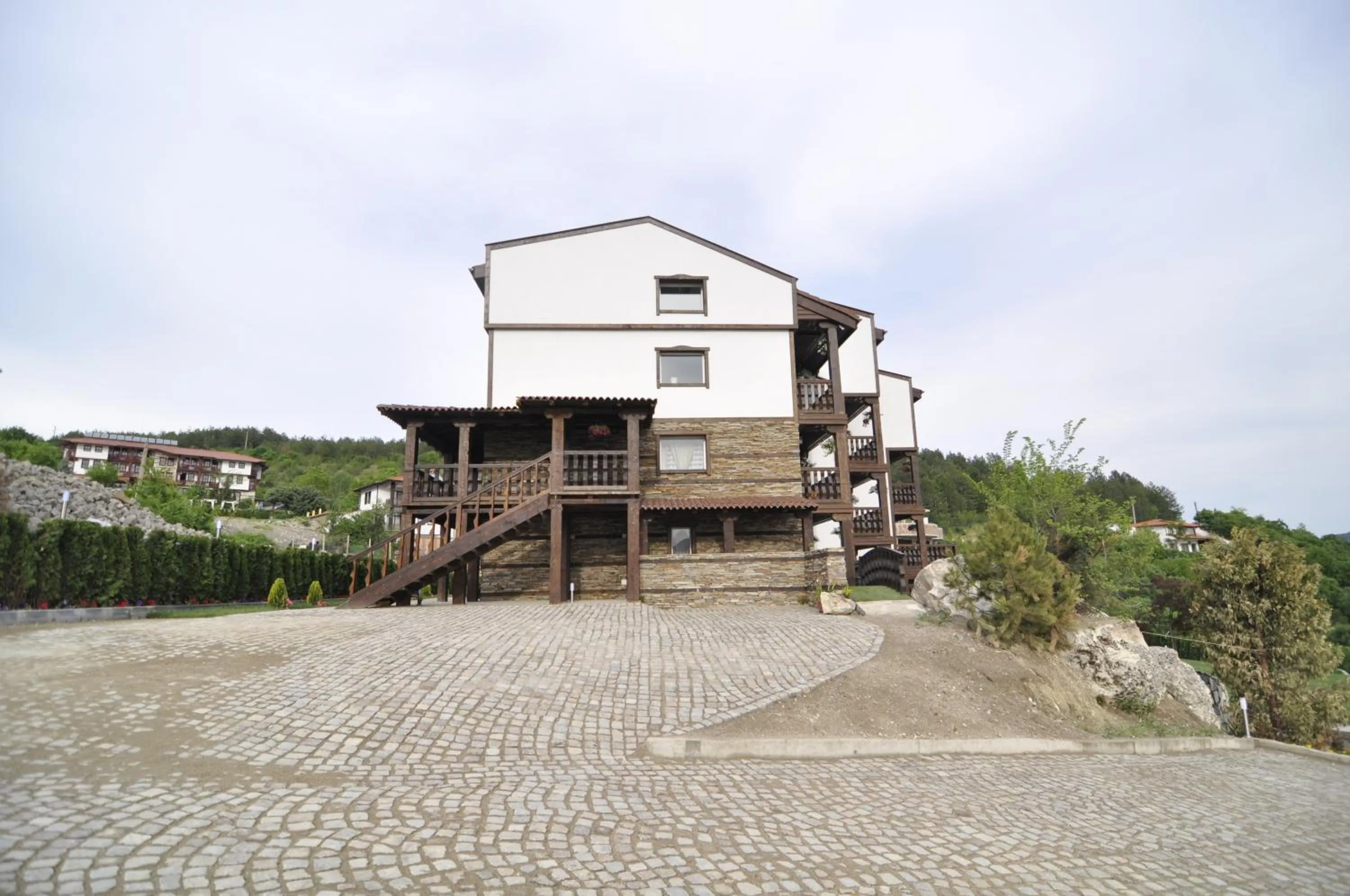 Facade/entrance in Aparthotel Seasons Glavatarski Han