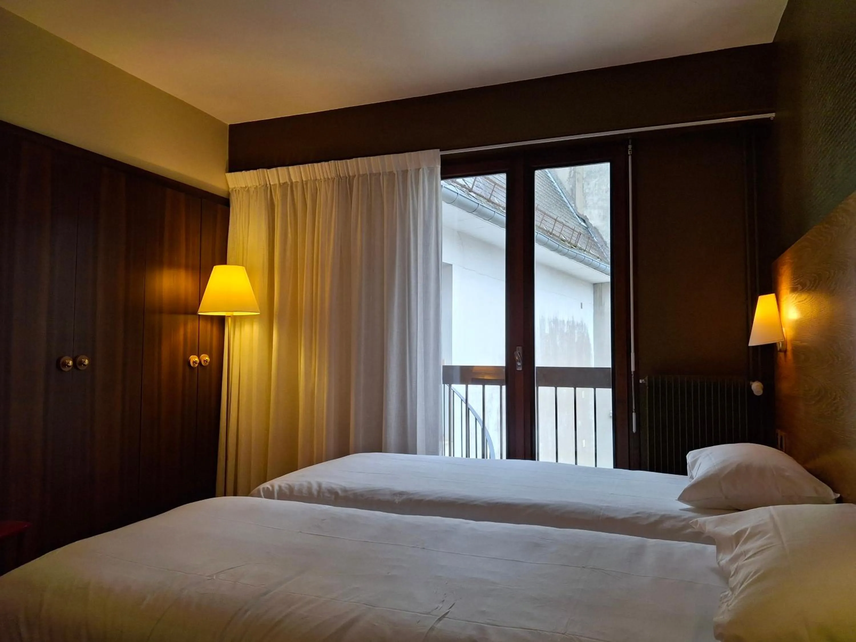 Bed in Hôtel Tour Maje