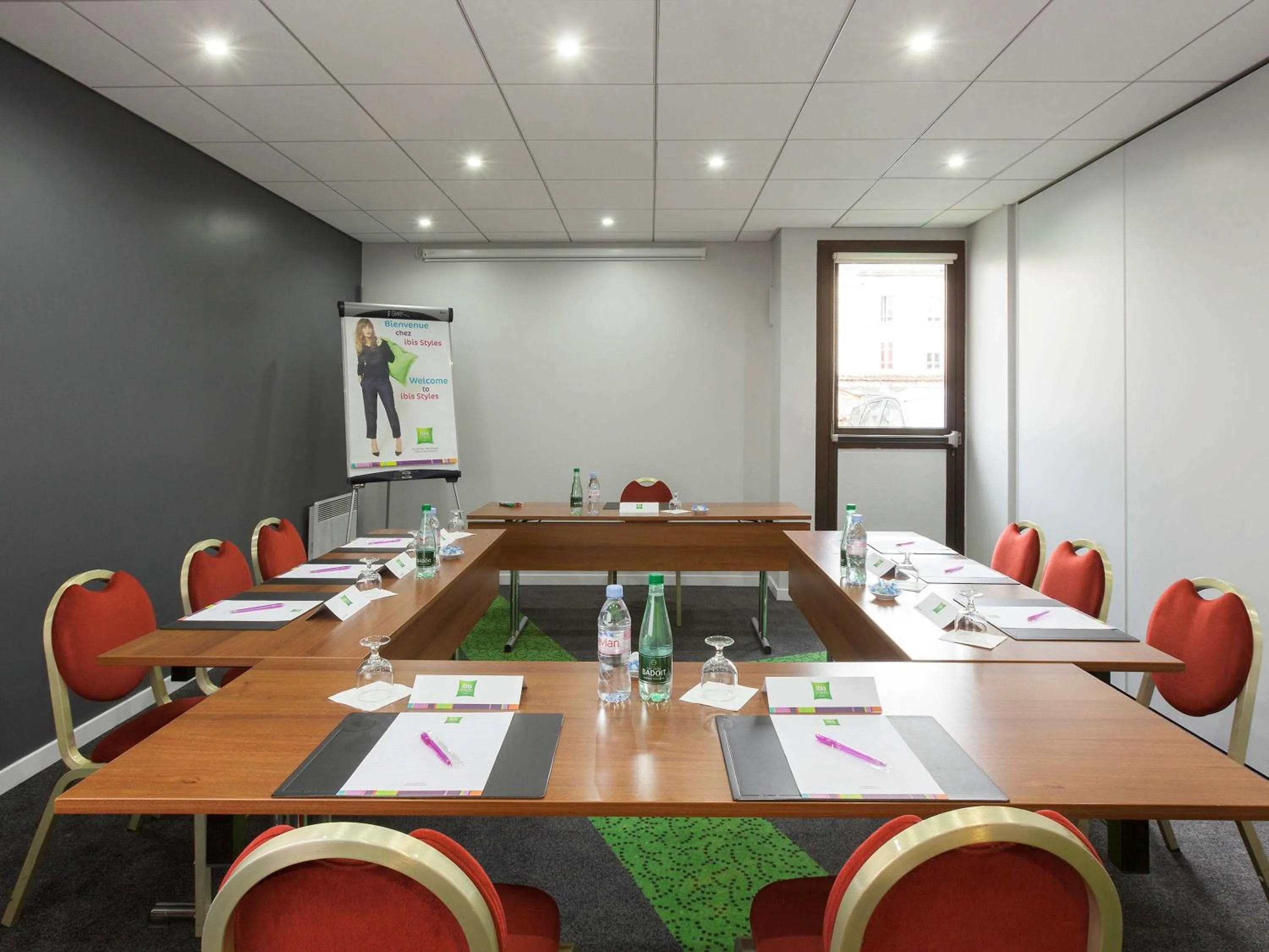 On site in Ibis Styles Reims Centre