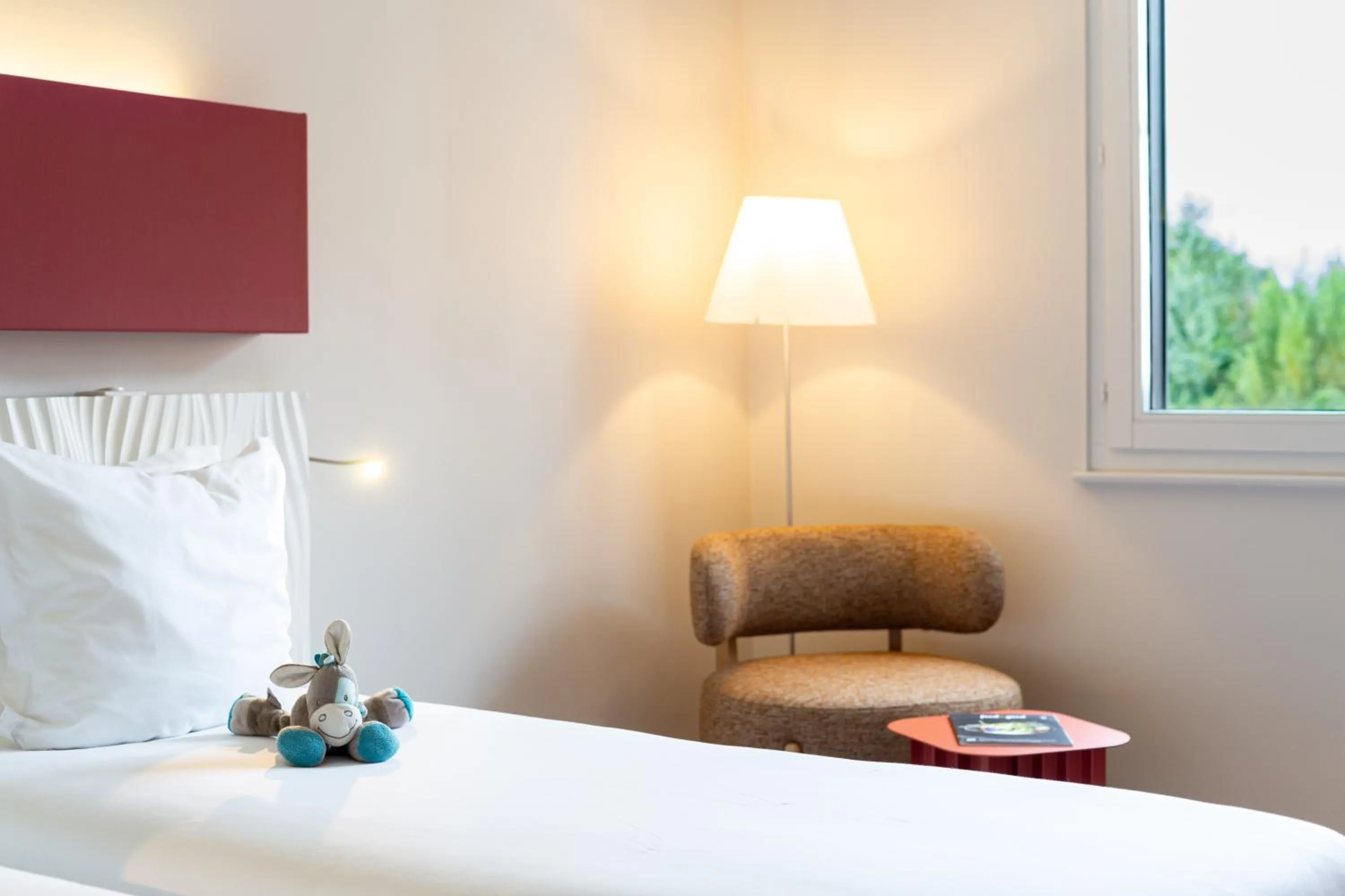 Bedroom, Bed in Hotel L'Europe Colmar, BW Signature Collection