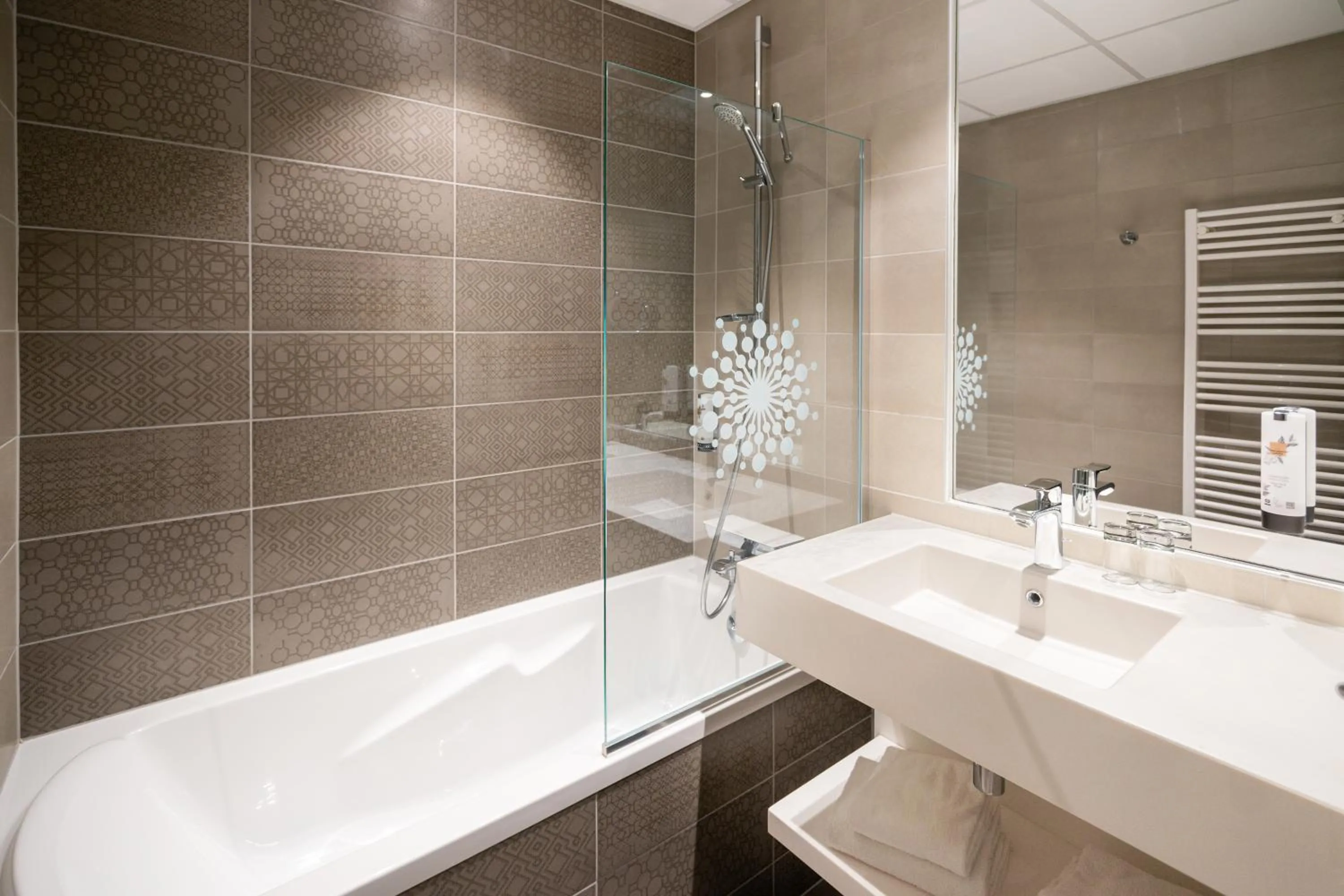 Bathroom in Hotel L'Europe Colmar, BW Signature Collection