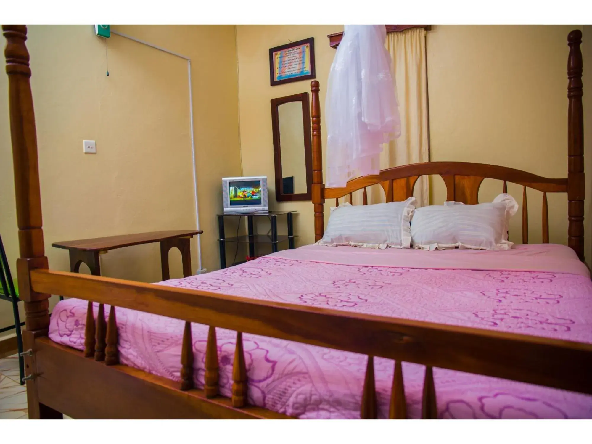 Standard Double Room in Merona Hotel Standard Double Room in Merona Hotel