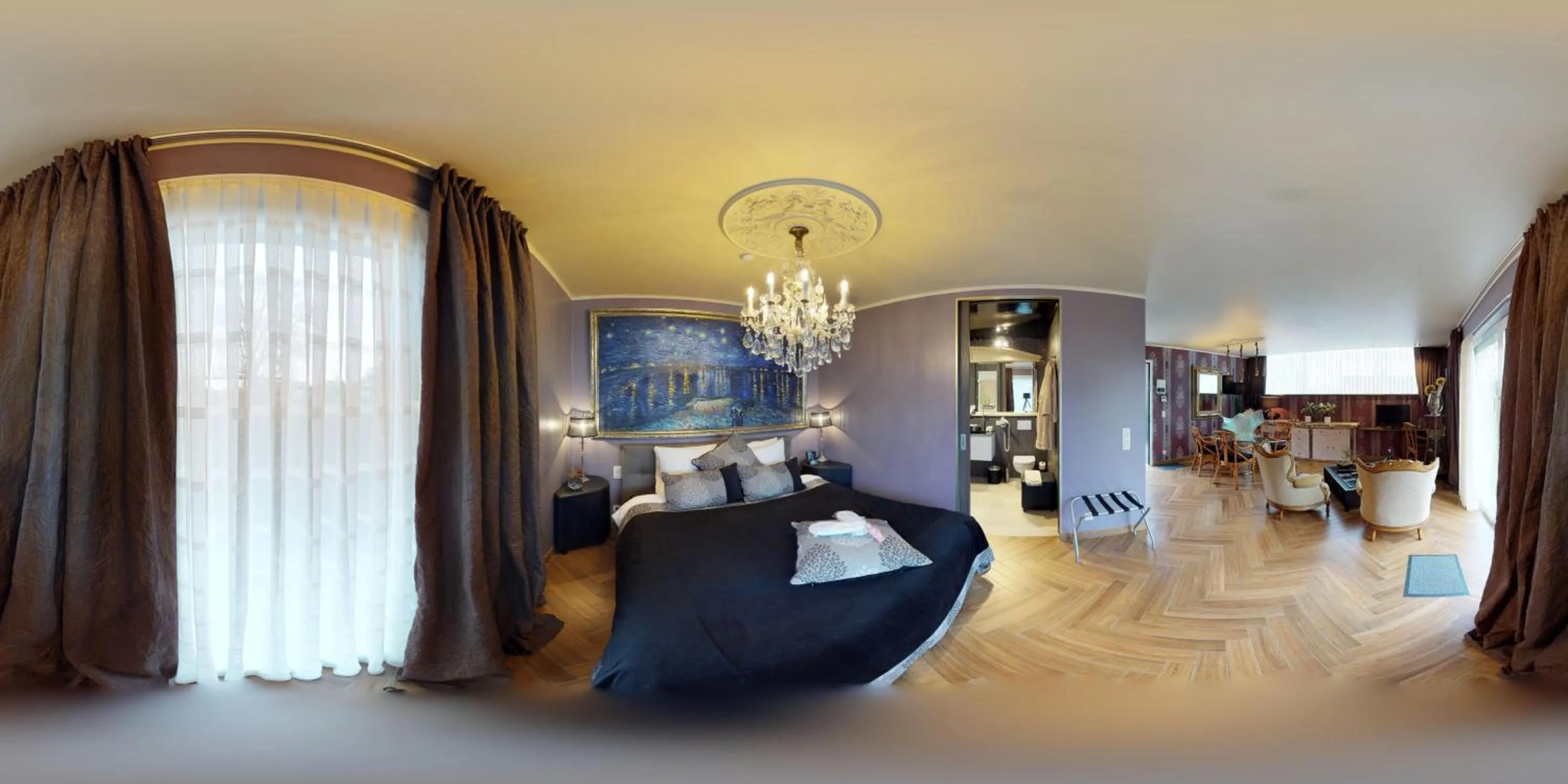 Photo of the whole room in Art Of Dreams Deluxe 4 stars