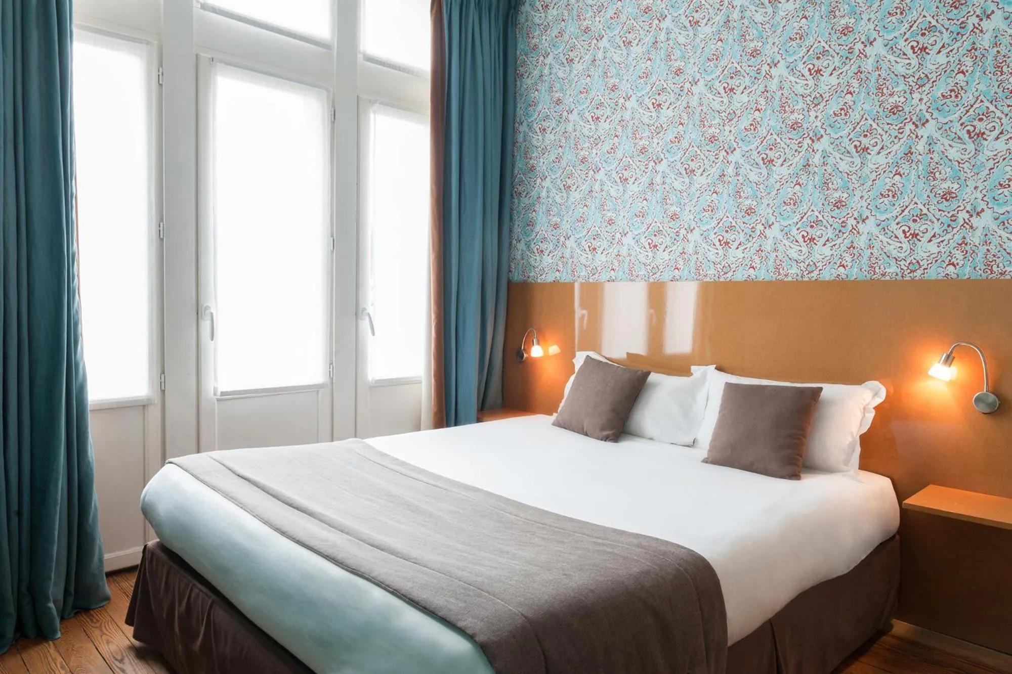 Bed in The Originals Boutique, Hôtel Ô Gayot, Bagnoles-de-l'Orne