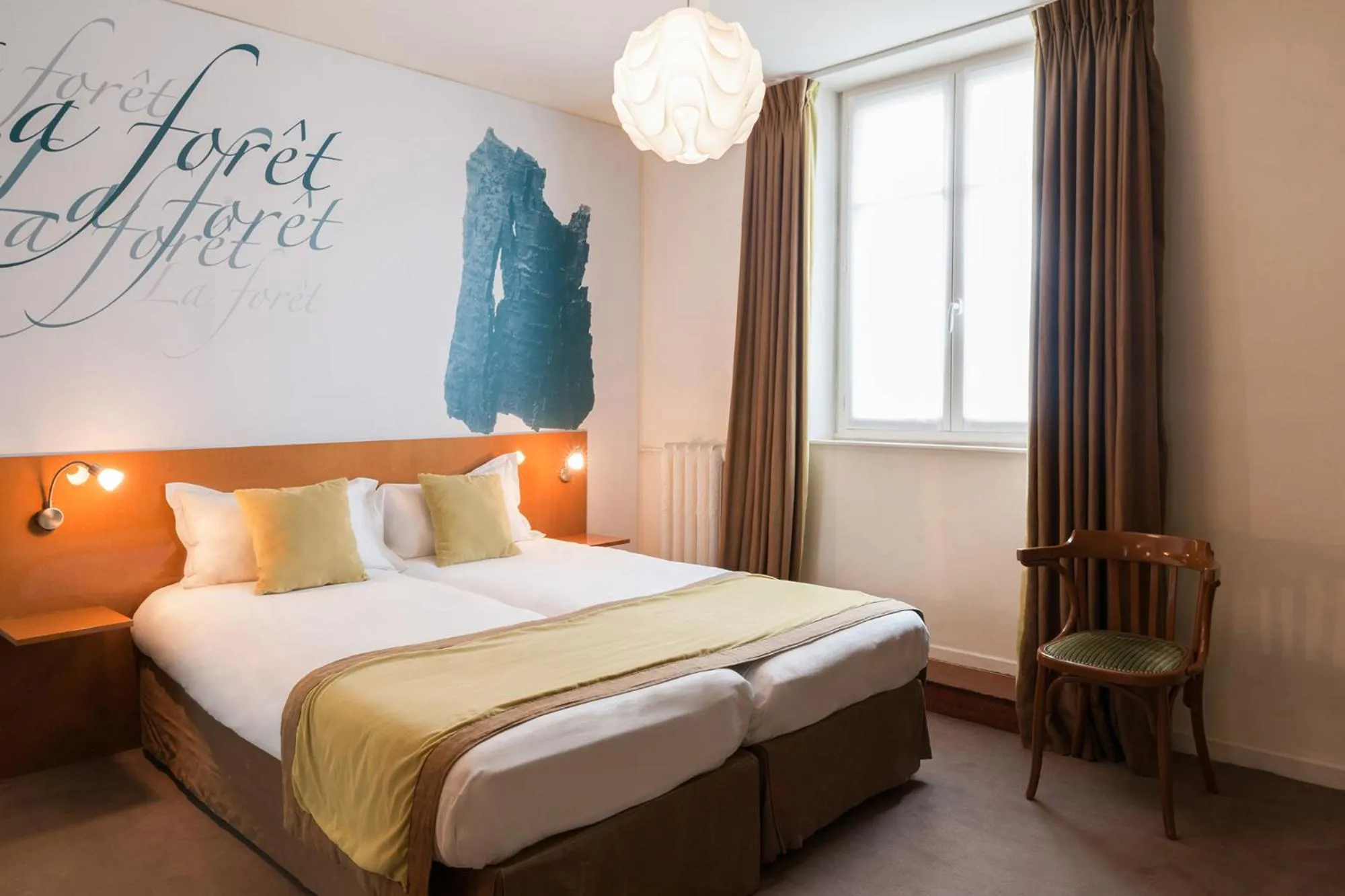 Bed in The Originals Boutique, Hôtel Ô Gayot, Bagnoles-de-l'Orne