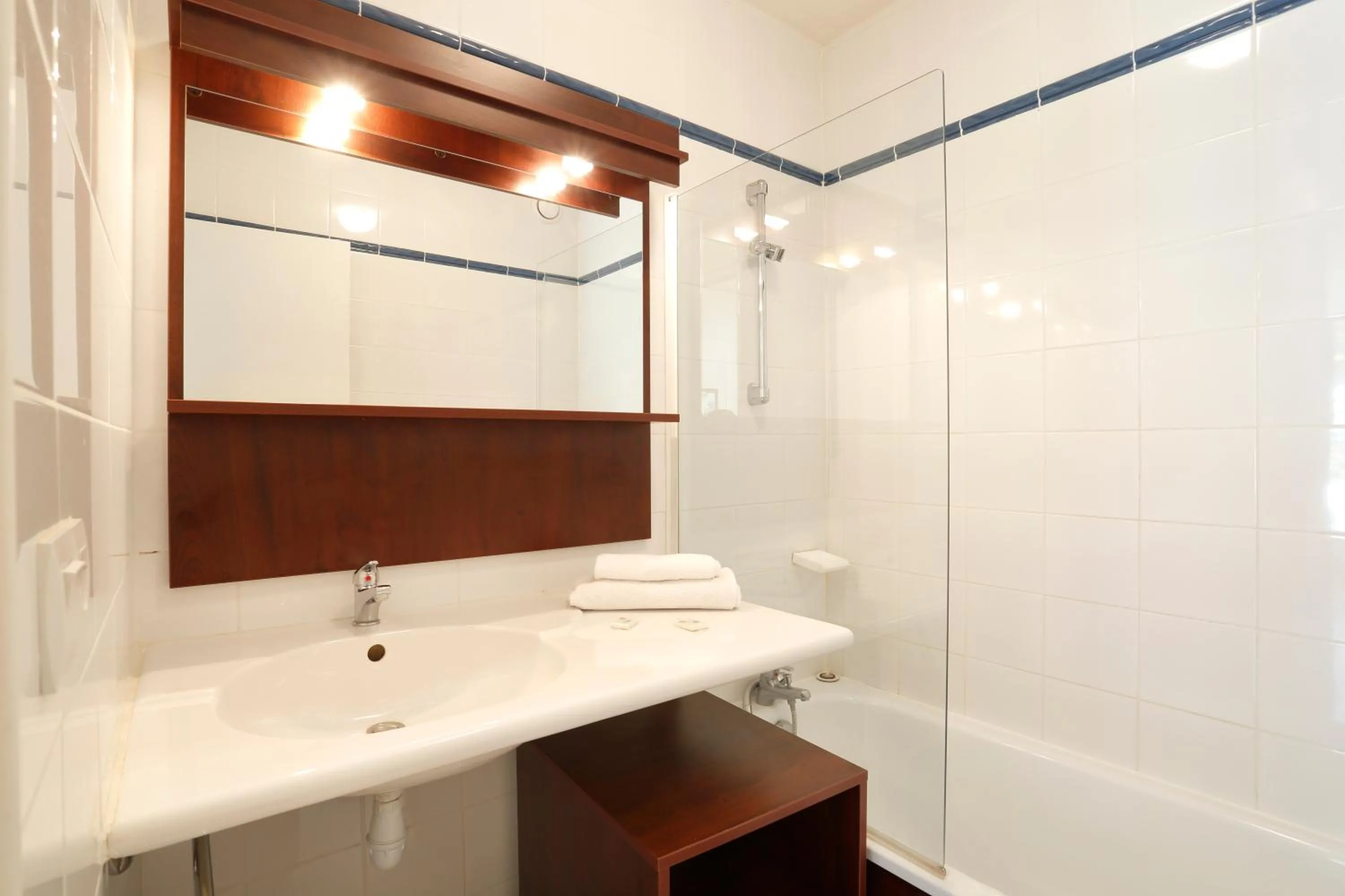 Bathroom in Vacancéole - Le Domaine de Chames - Pont d'Arc