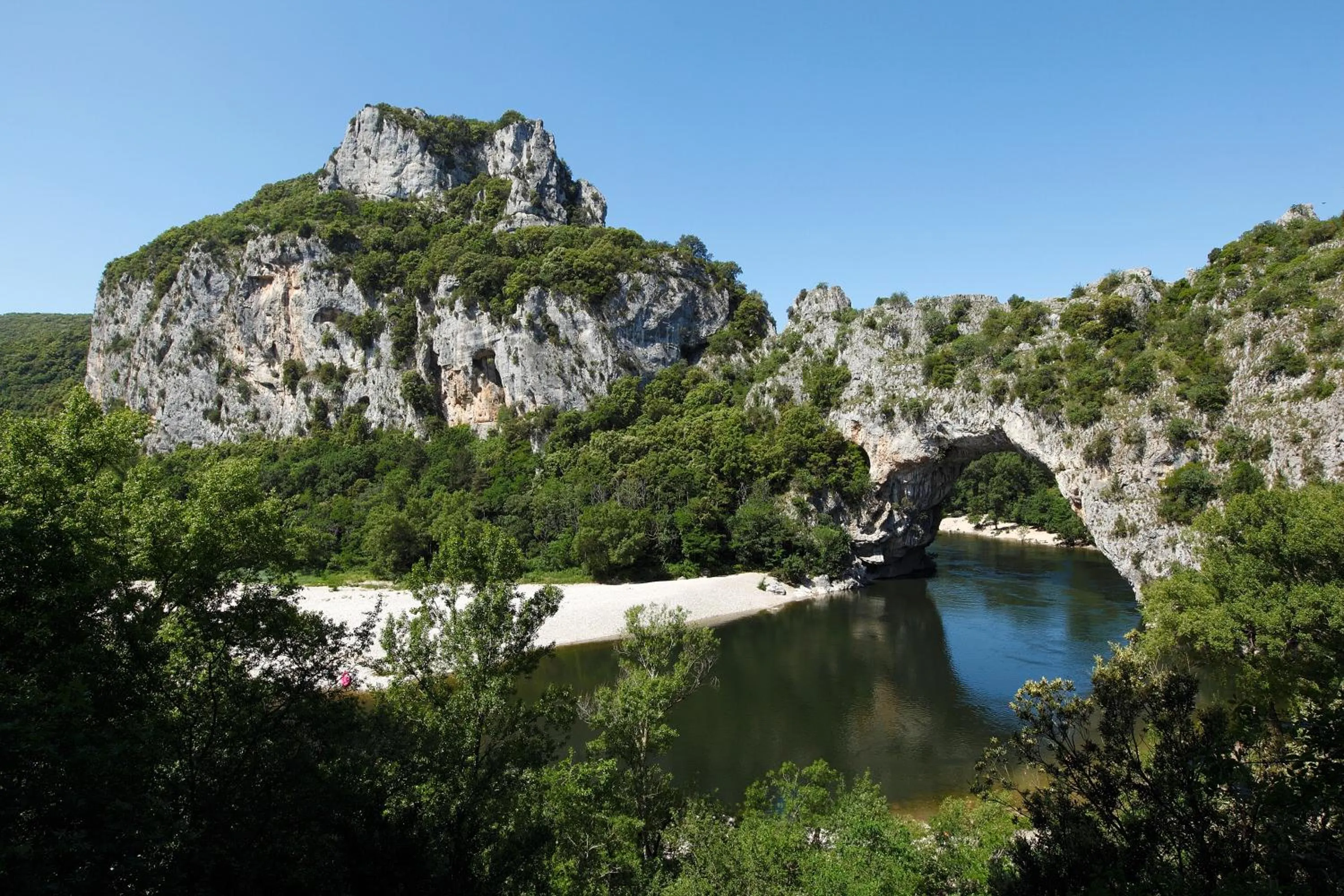 Natural landscape in Vacancéole - Le Domaine de Chames - Pont d'Arc