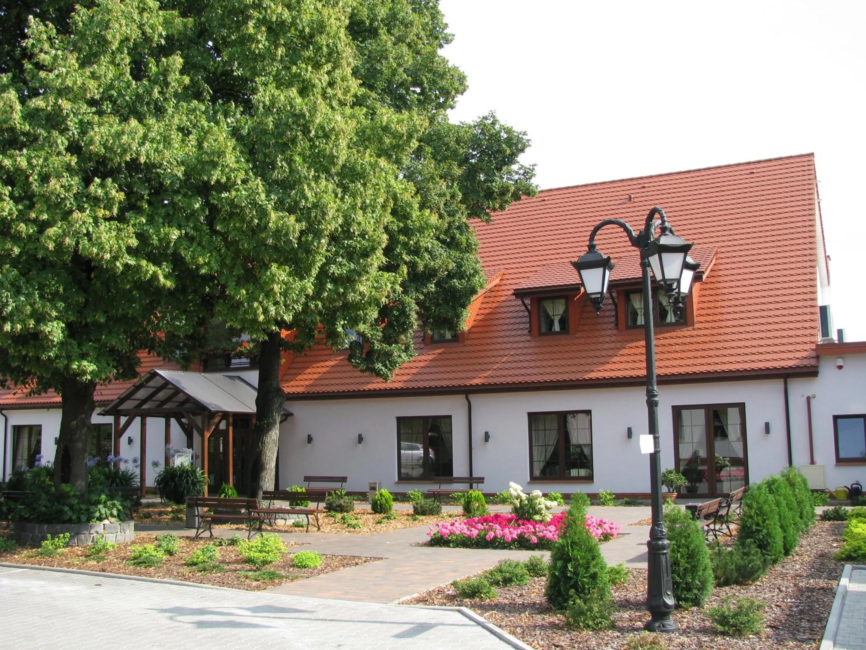 Facade/entrance in Hotel Folwark