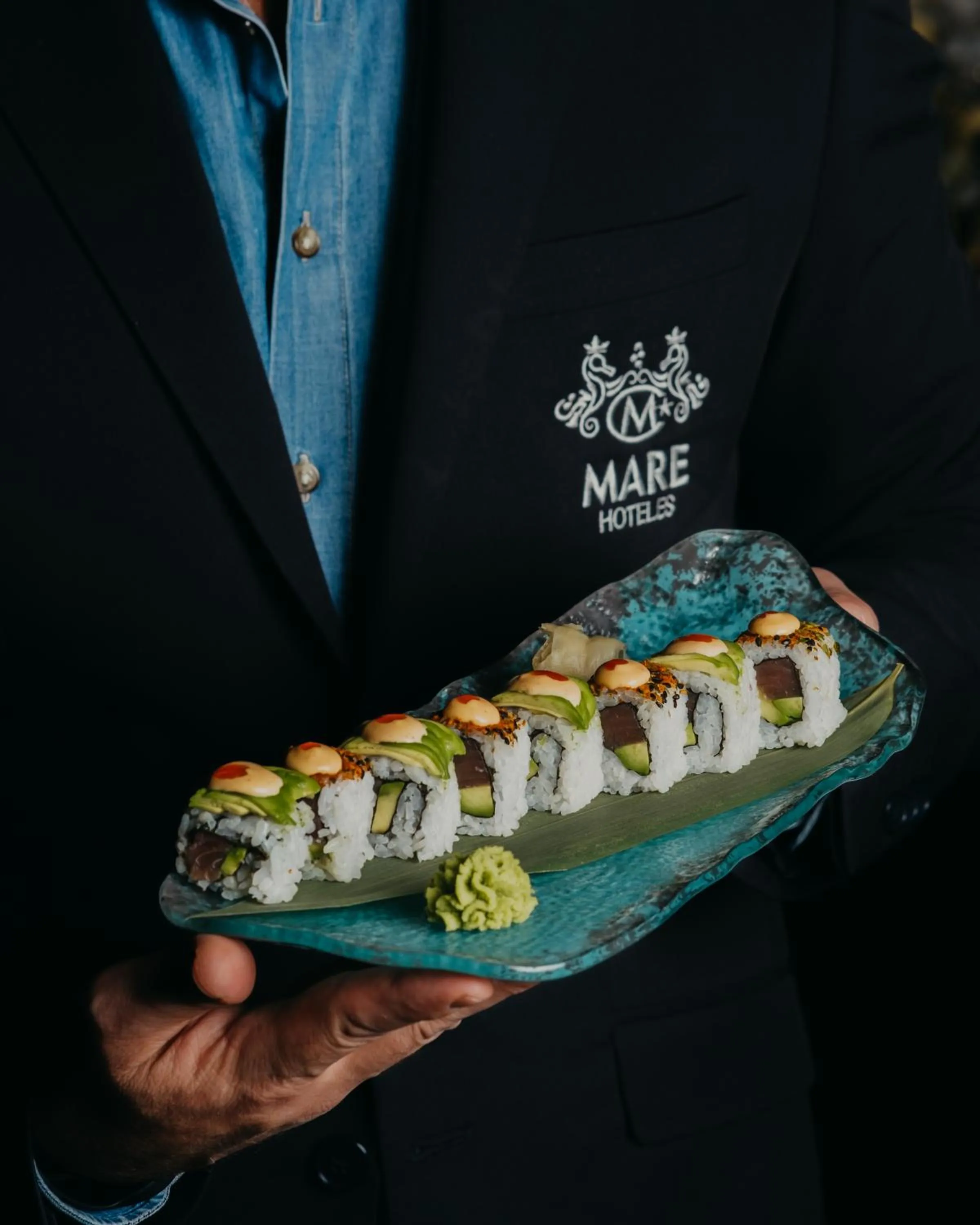 Restaurant/places to eat in Mare Hotel