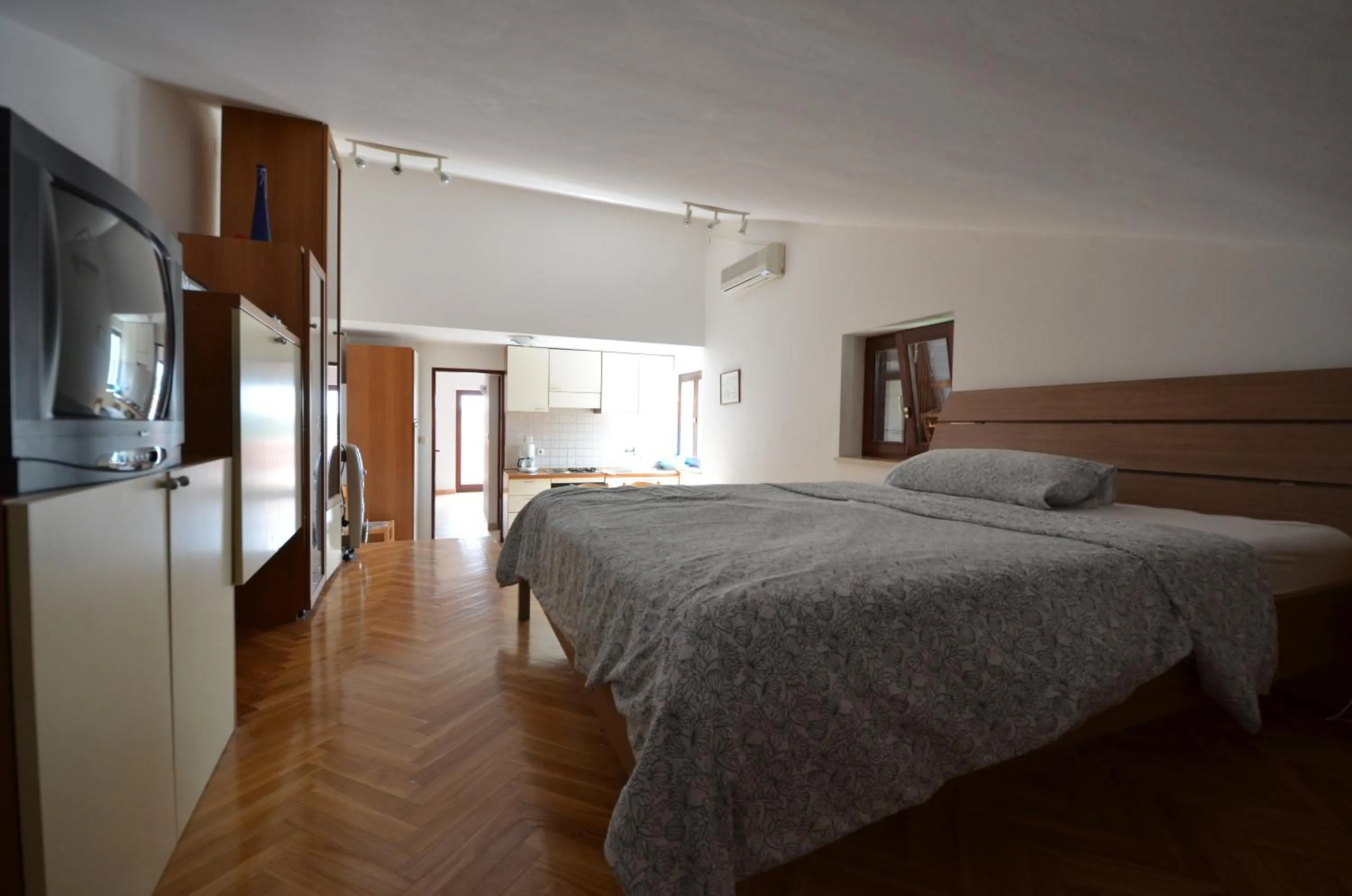 Bed in Apartments Villa Bartol