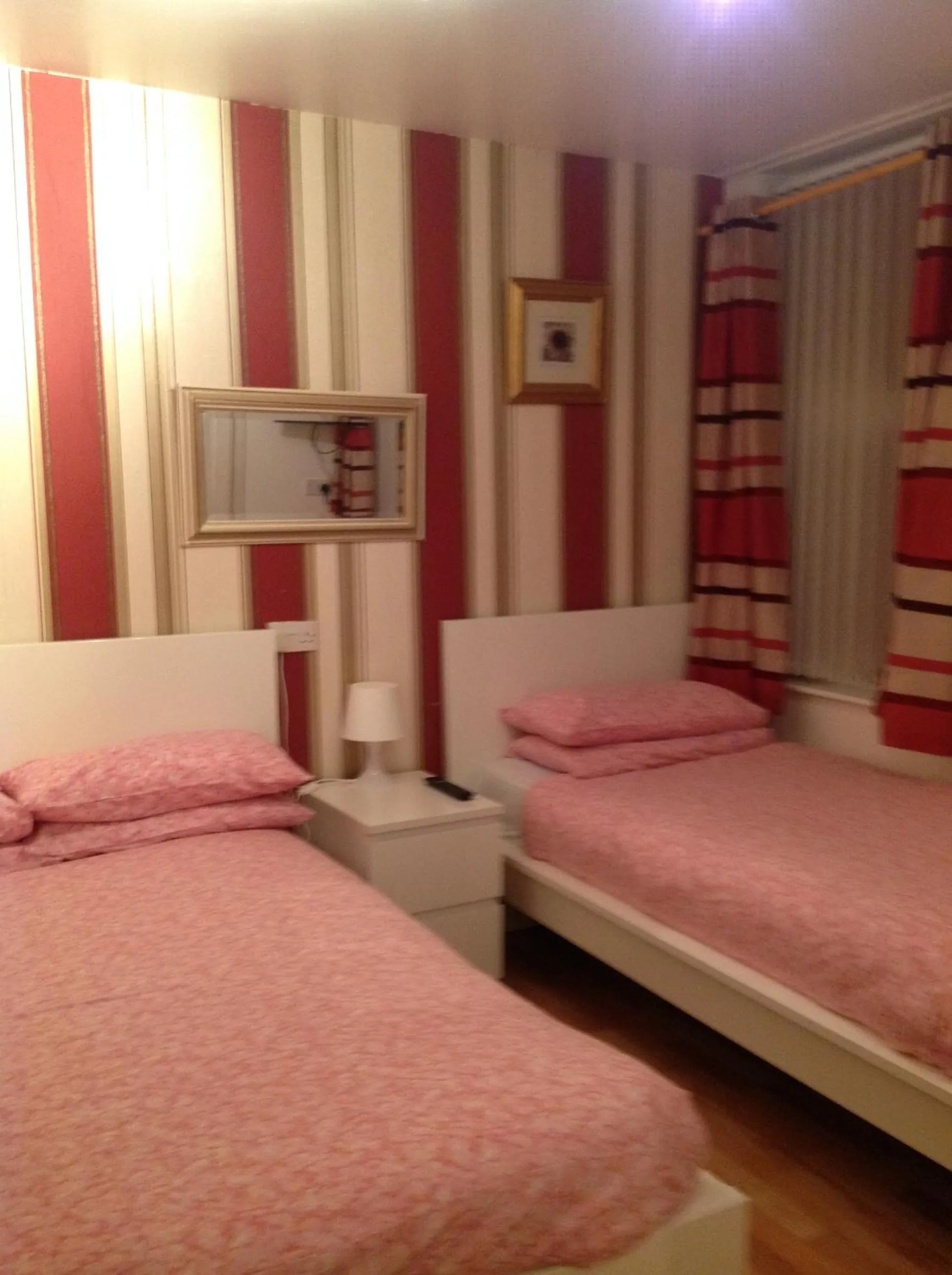 Photo of the whole room, Bed in Fairhaven Hotel on Woodfield Road