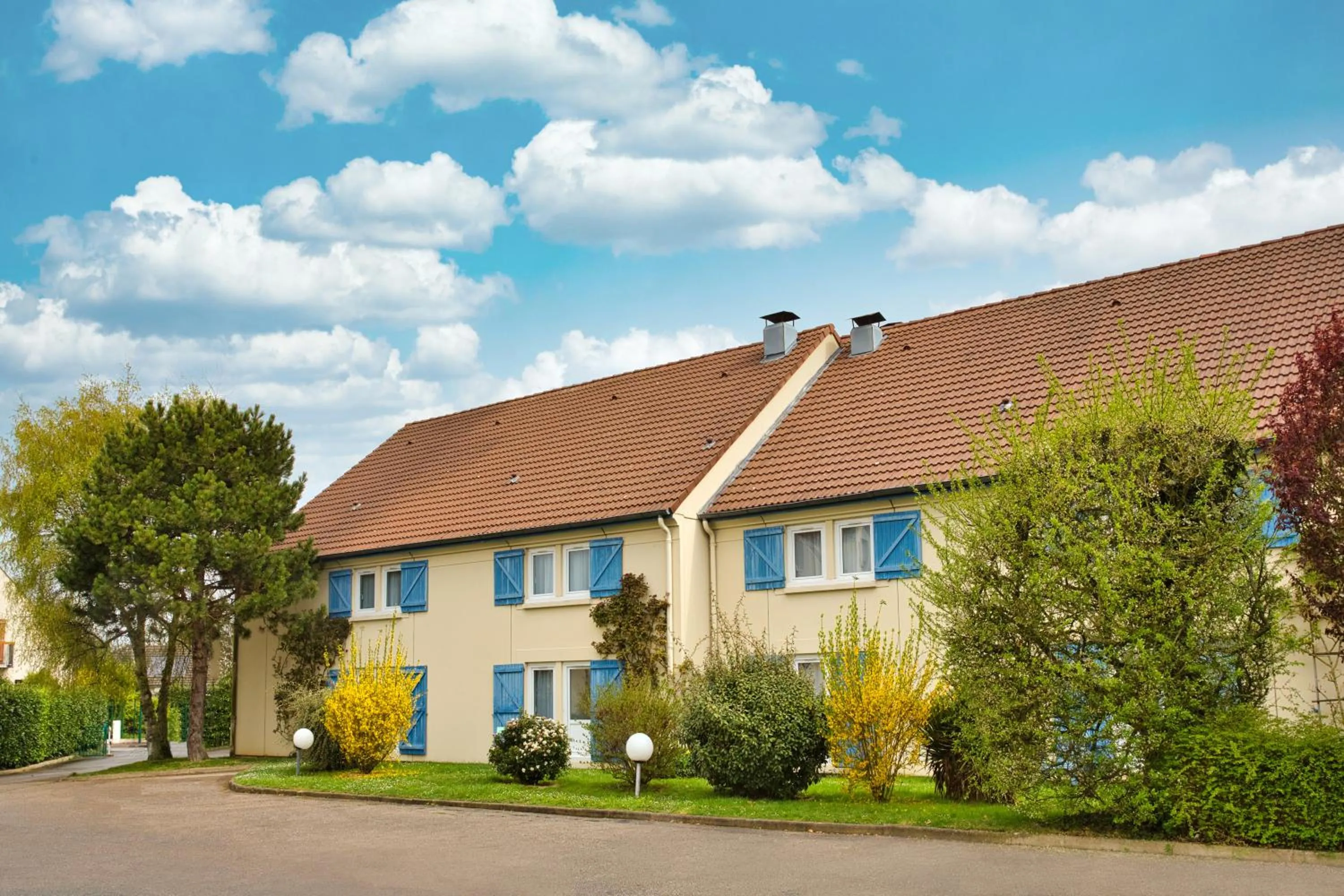 Sure Hotel by Best Western Plaisir