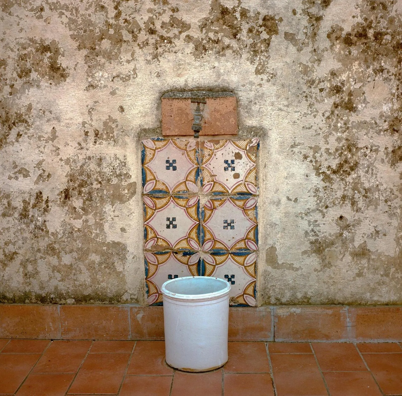 Decorative detail in Casa del Geco