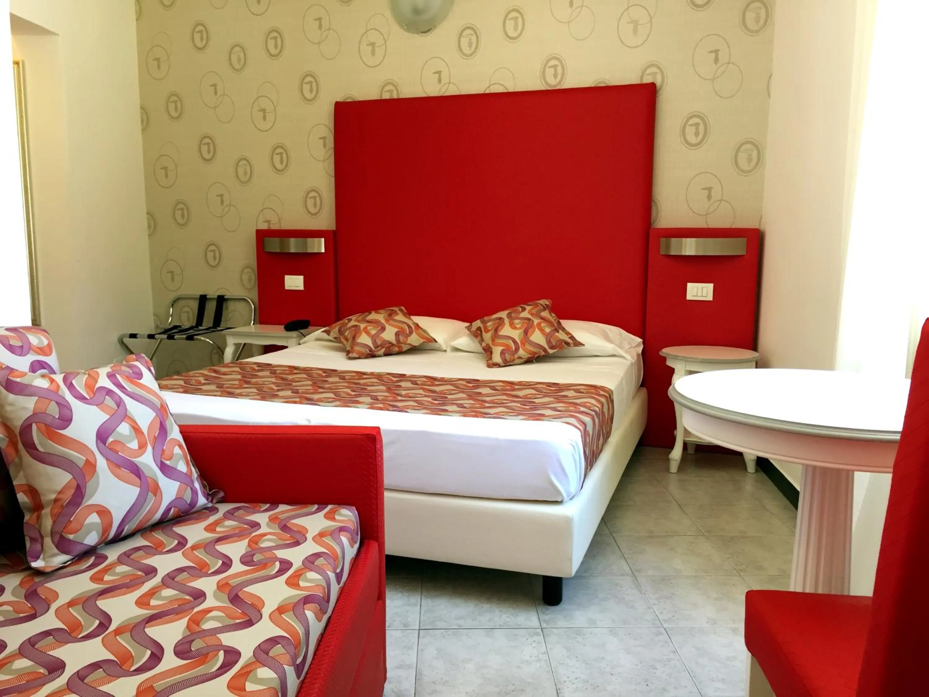 Photo of the whole room, Bed in Hotel Souvenir