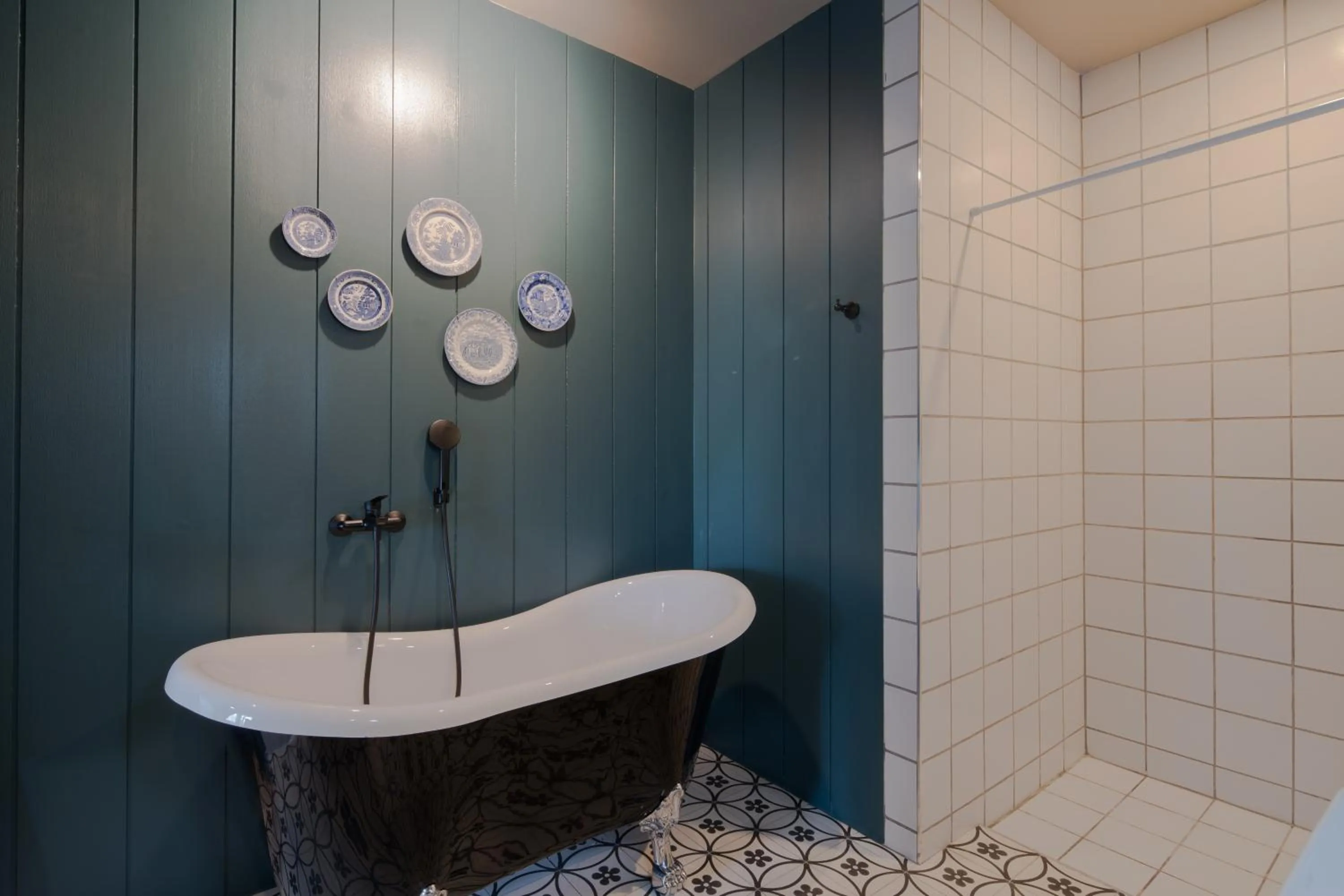 Shower in Blu Monkey Boutique Phuket Town