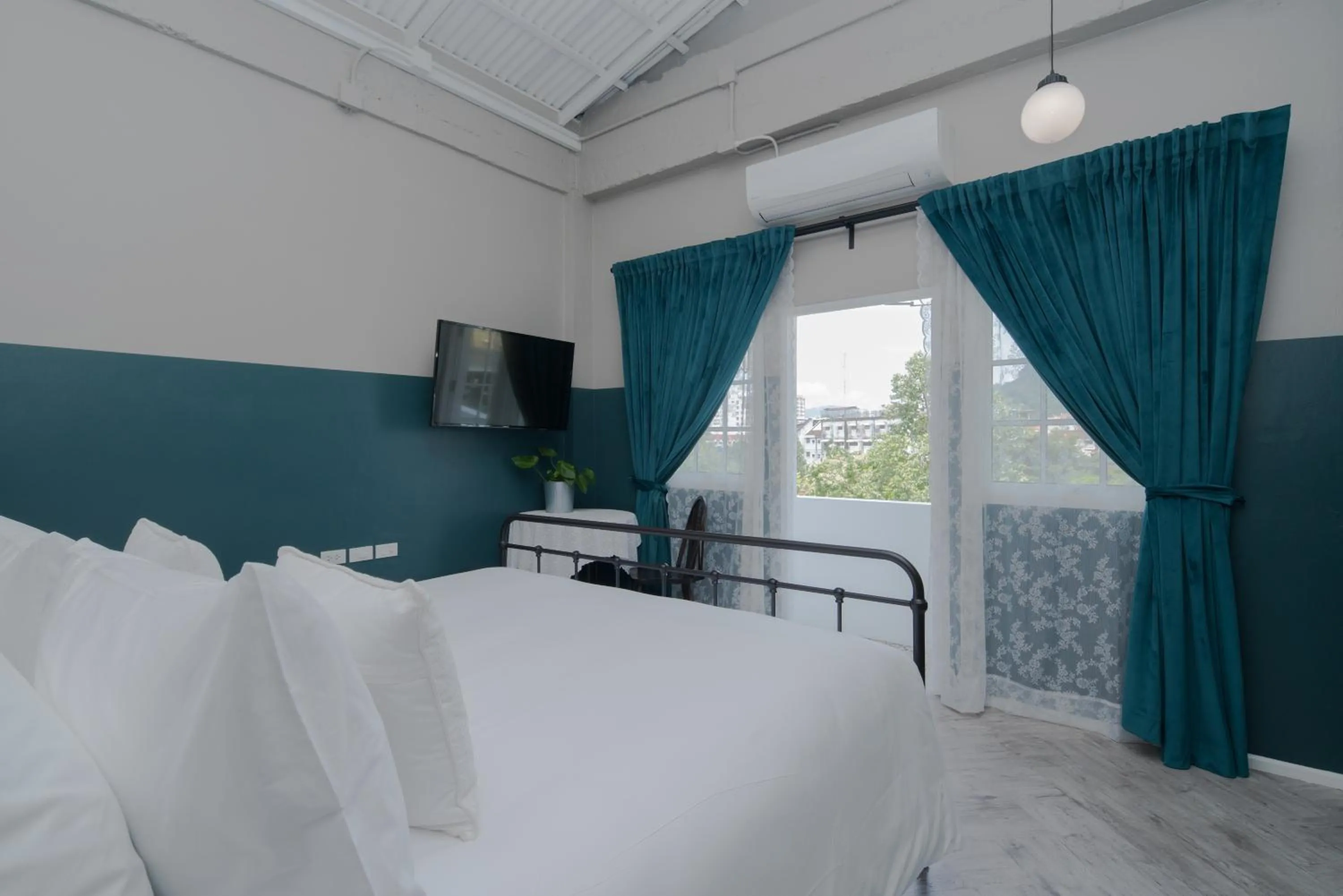 Property building, Bed in Blu Monkey Boutique Phuket Town