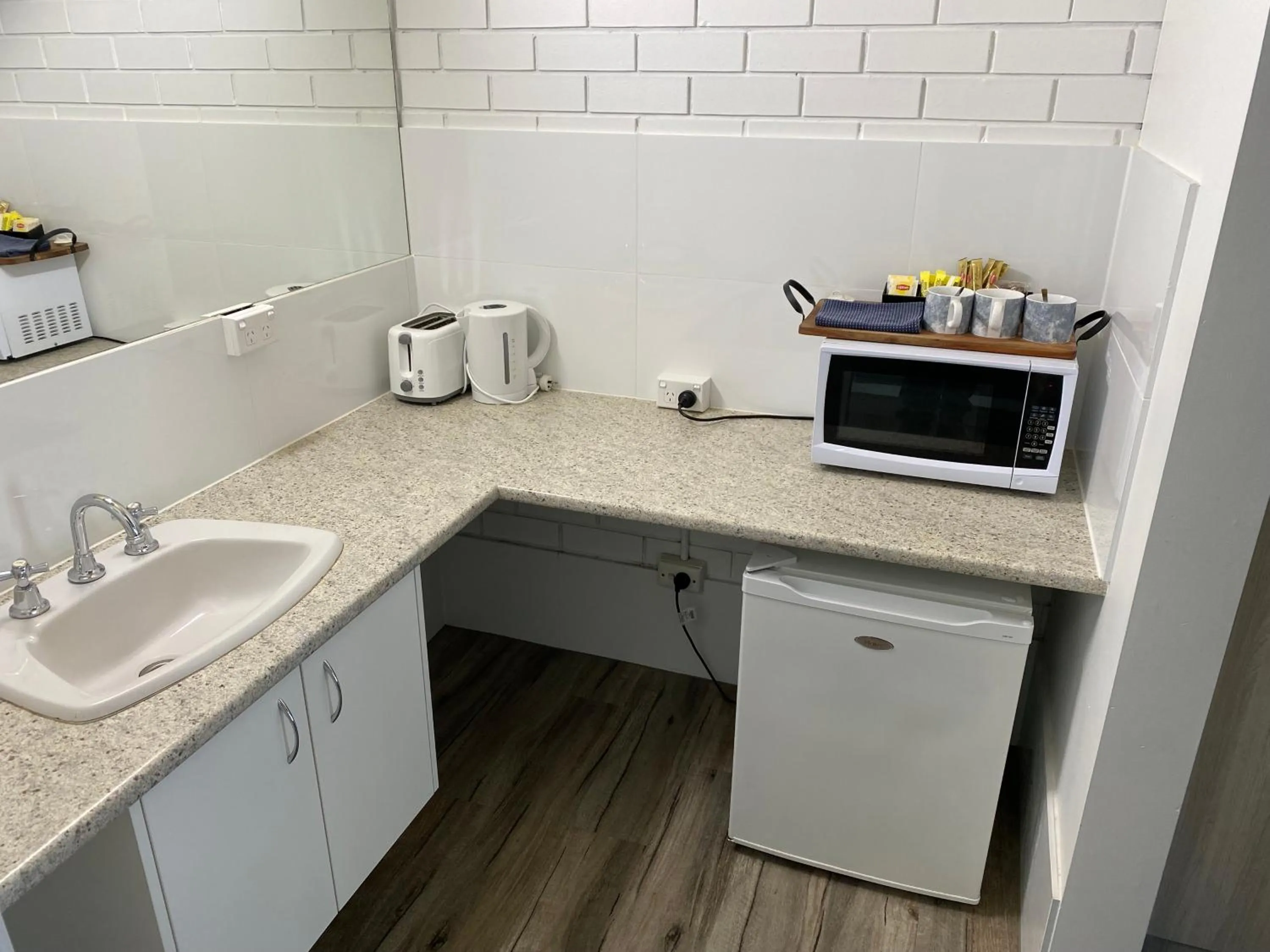 Coffee/tea facilities in Tatura Country Motel