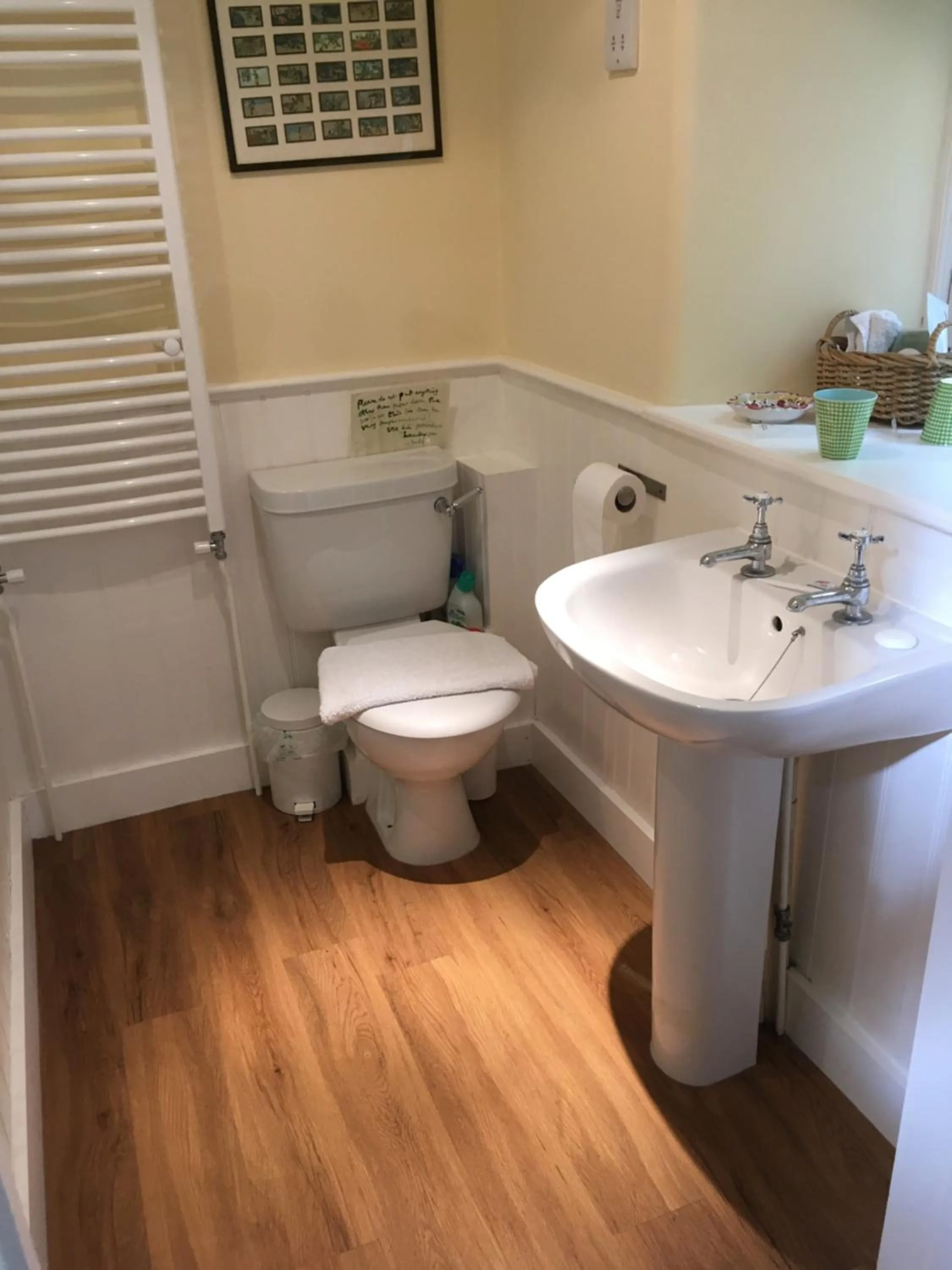 Bathroom in The old forge bed and breakfast