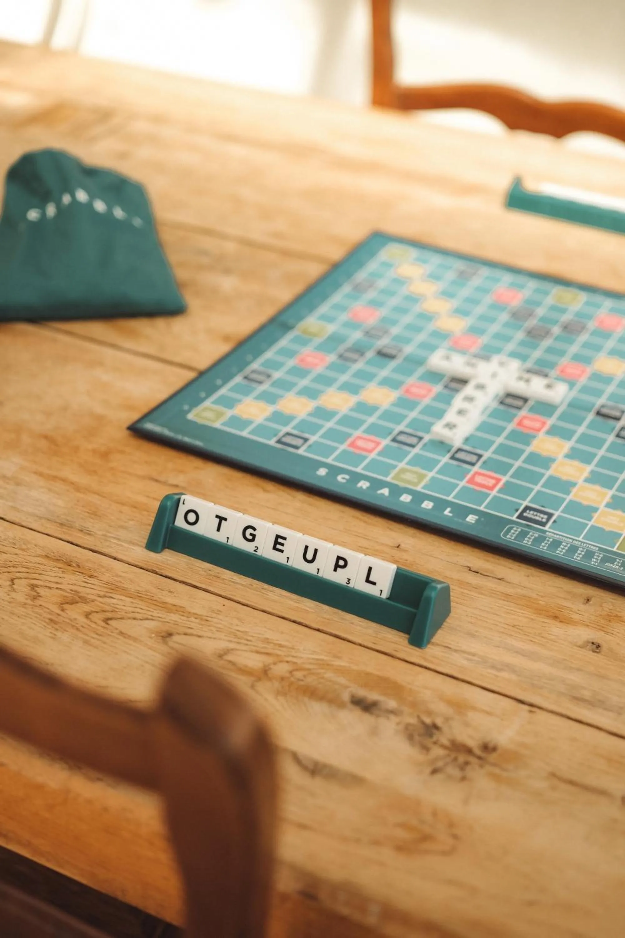 Game Room in Hôtel Les Voisins Beaucemaine