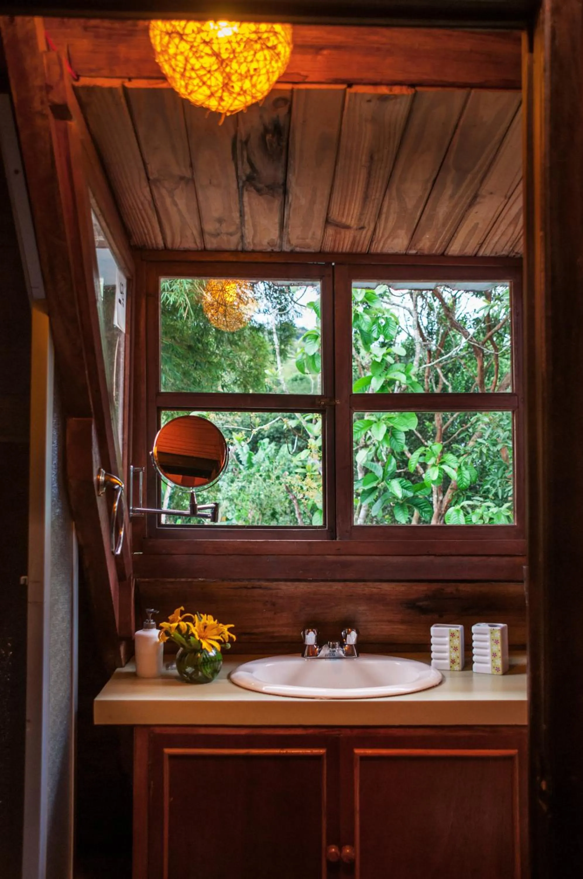 Shower in Casa de Piedra