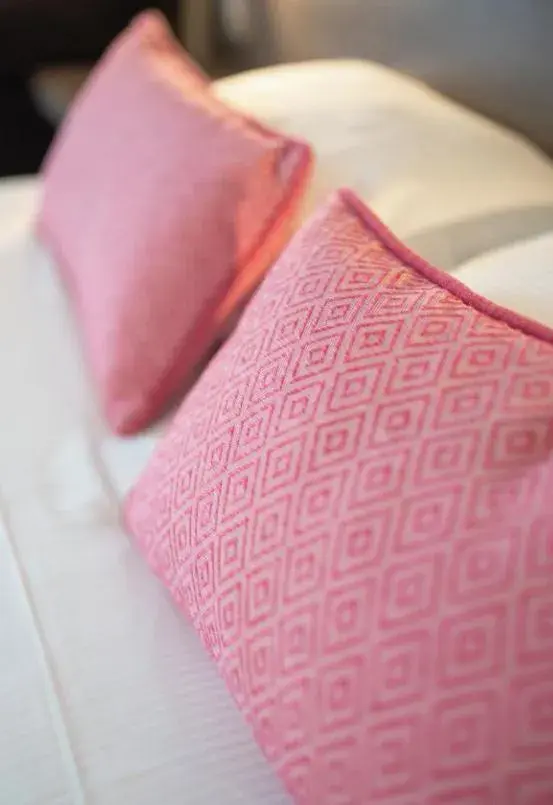 Small Double Room in Grand Hôtel Montespan Talleyrand Small Double Room in Grand Hôtel Montespan Talleyrand