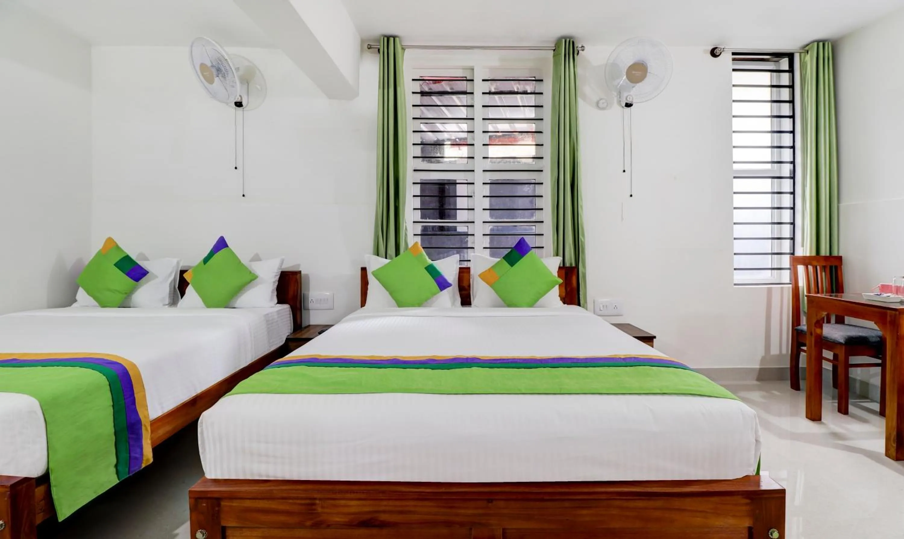 Bedroom, Bed in Treebo New Redfern, Madikeri