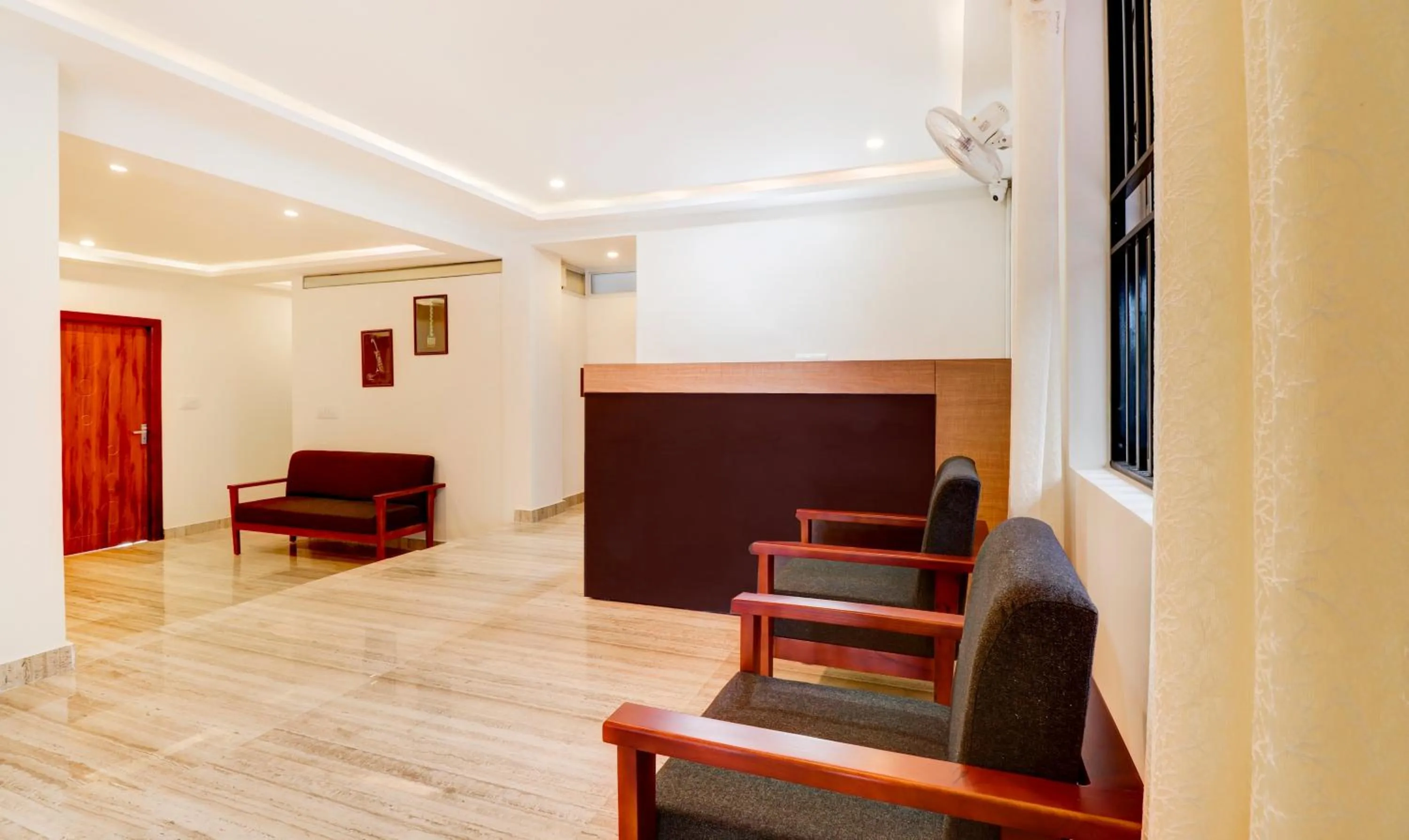 Lobby or reception in Treebo New Redfern, Madikeri