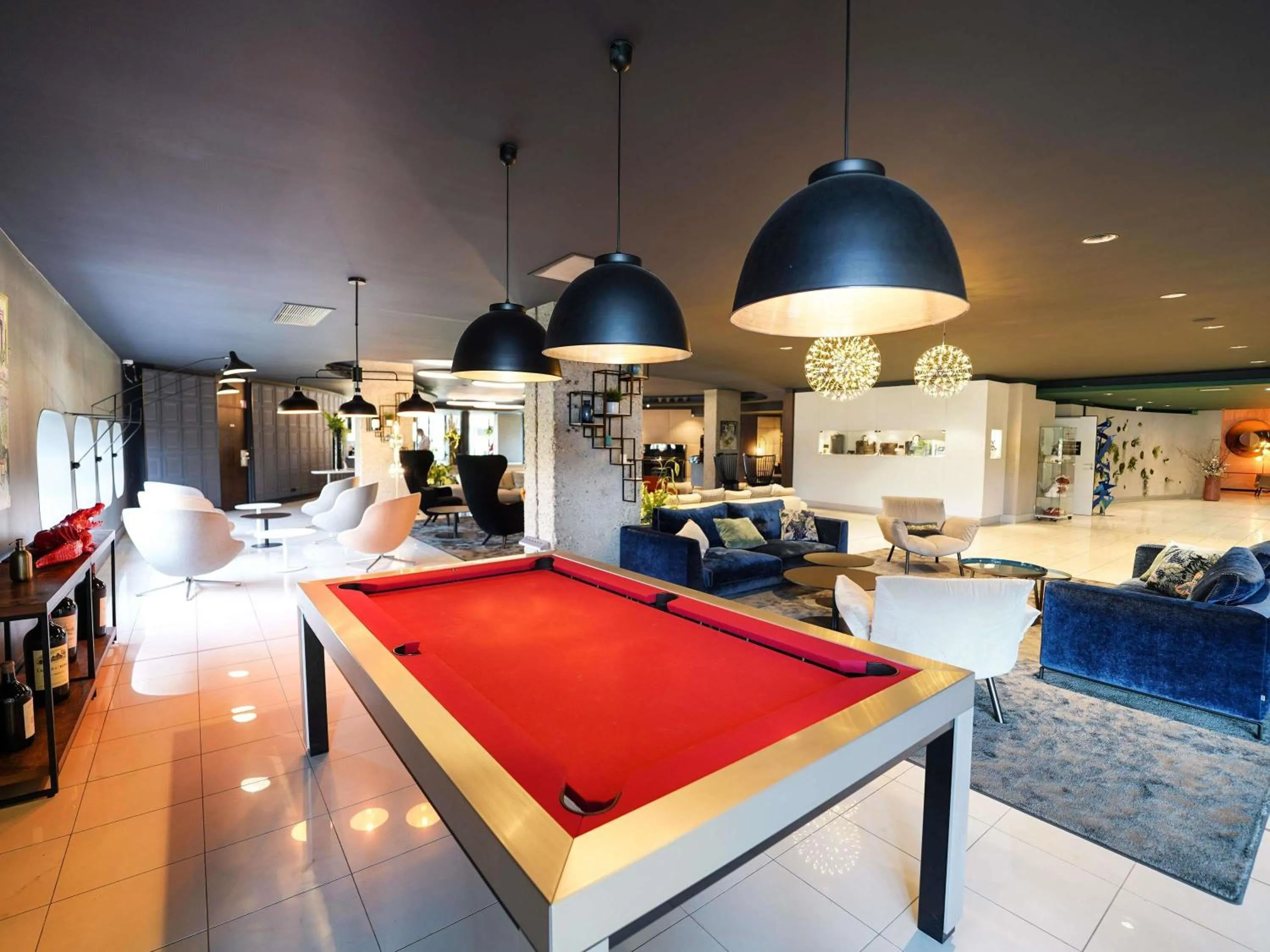 Property building in Pullman Bordeaux Lac