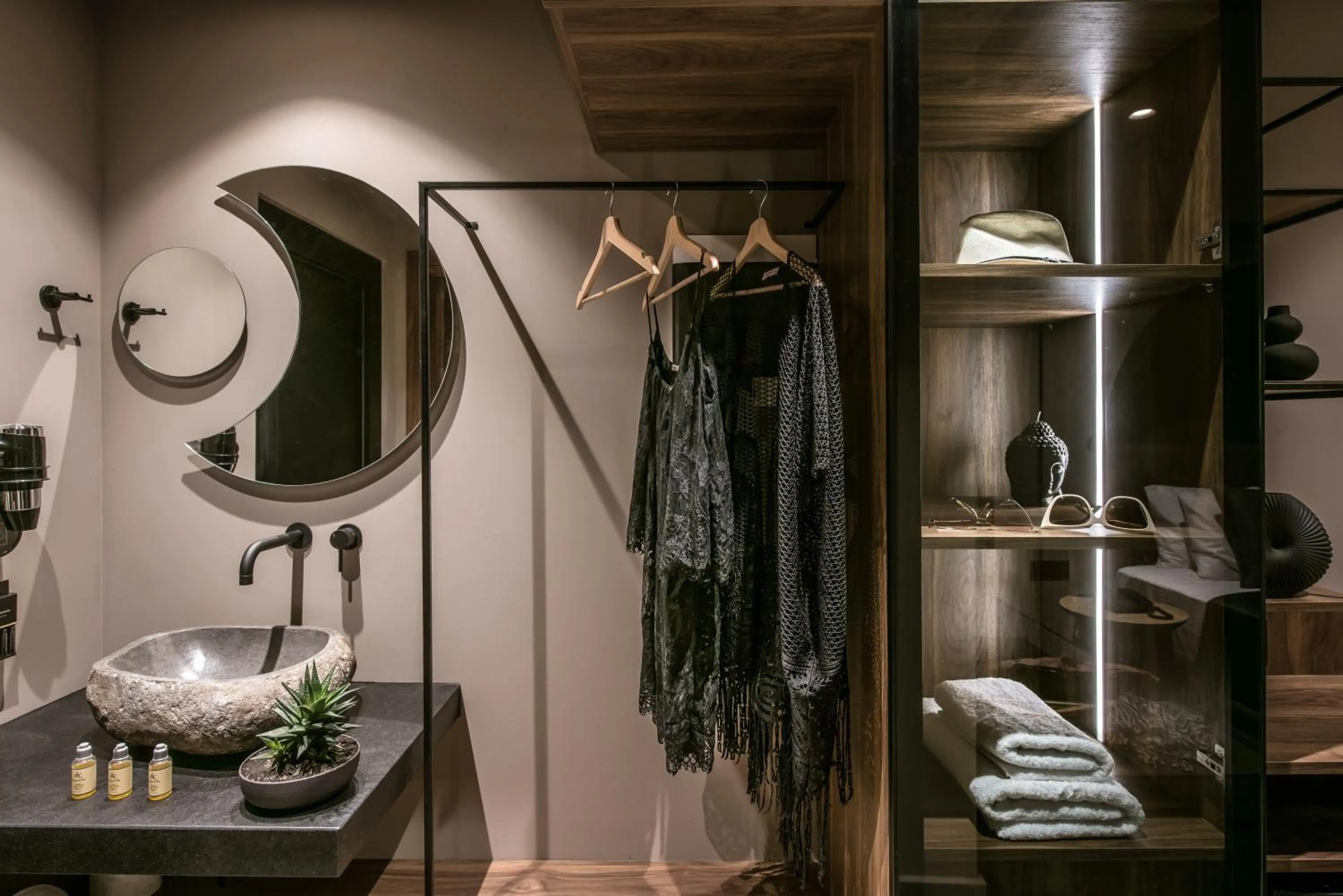 Bedroom in Alsus Boutique Hotel - Adults Only