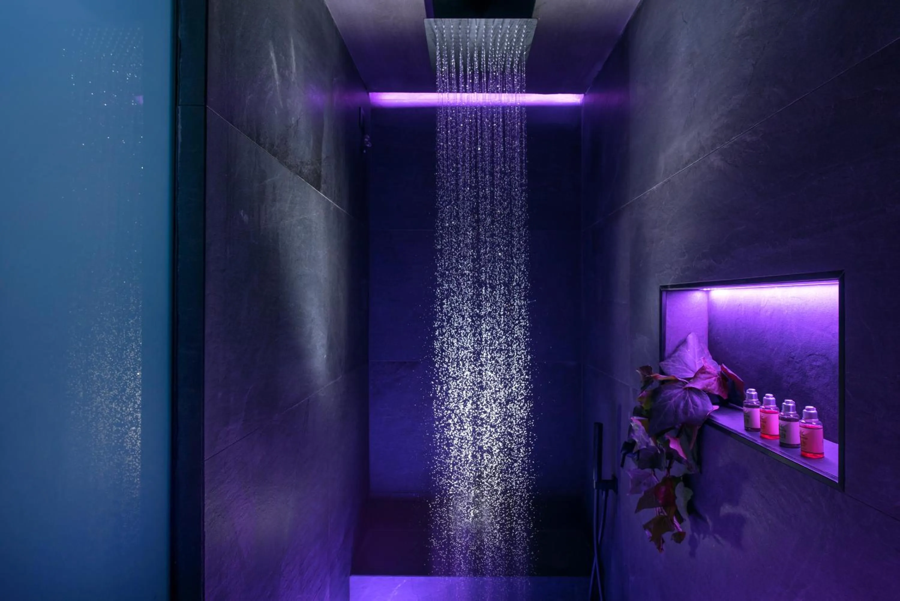 Shower in Alsus Boutique Hotel - Adults Only